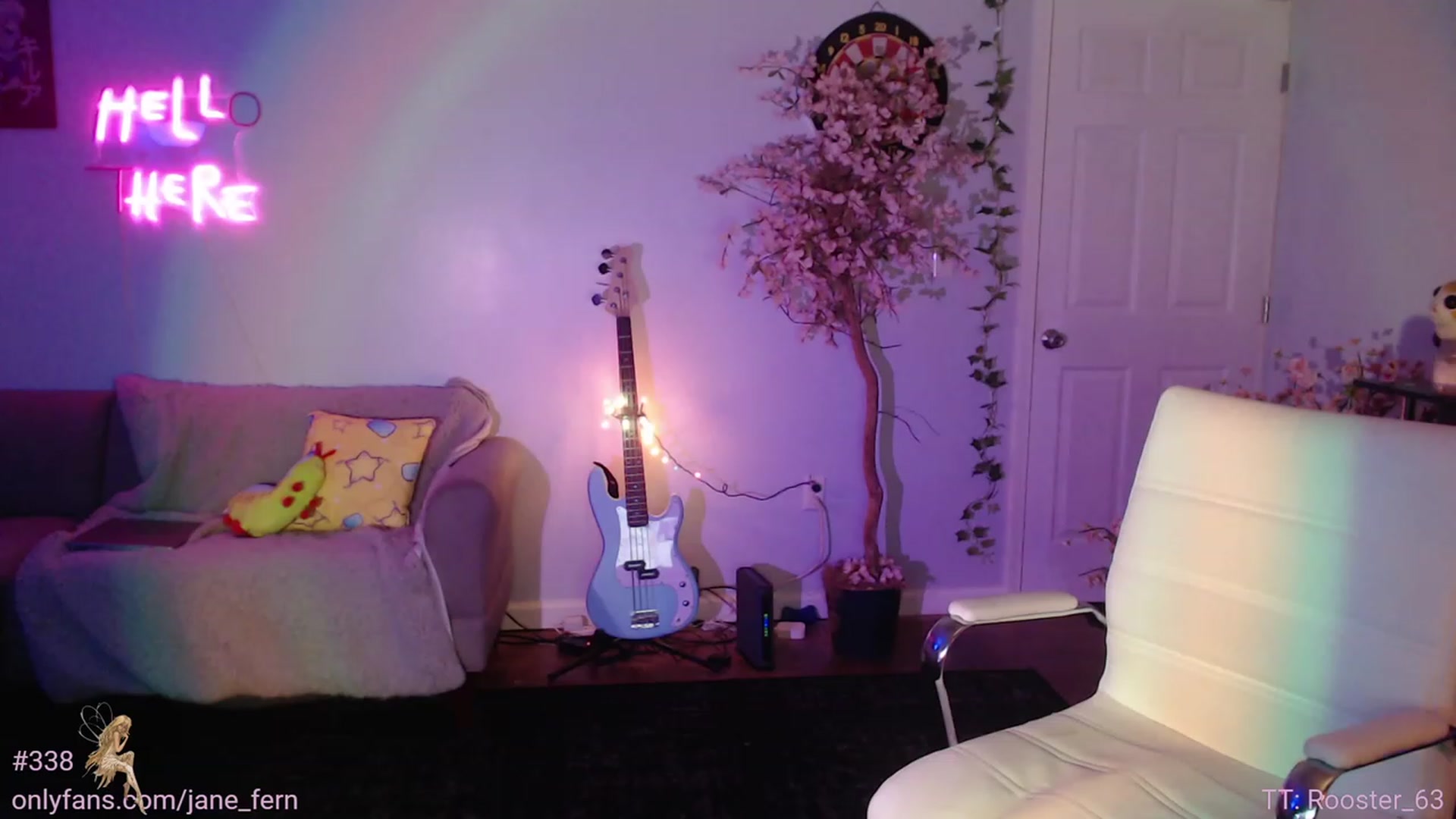 Gallery image thumbnail from Jane_Fern's myfreecams stream on, 07/12/2023, 05:48 image 3 of 20