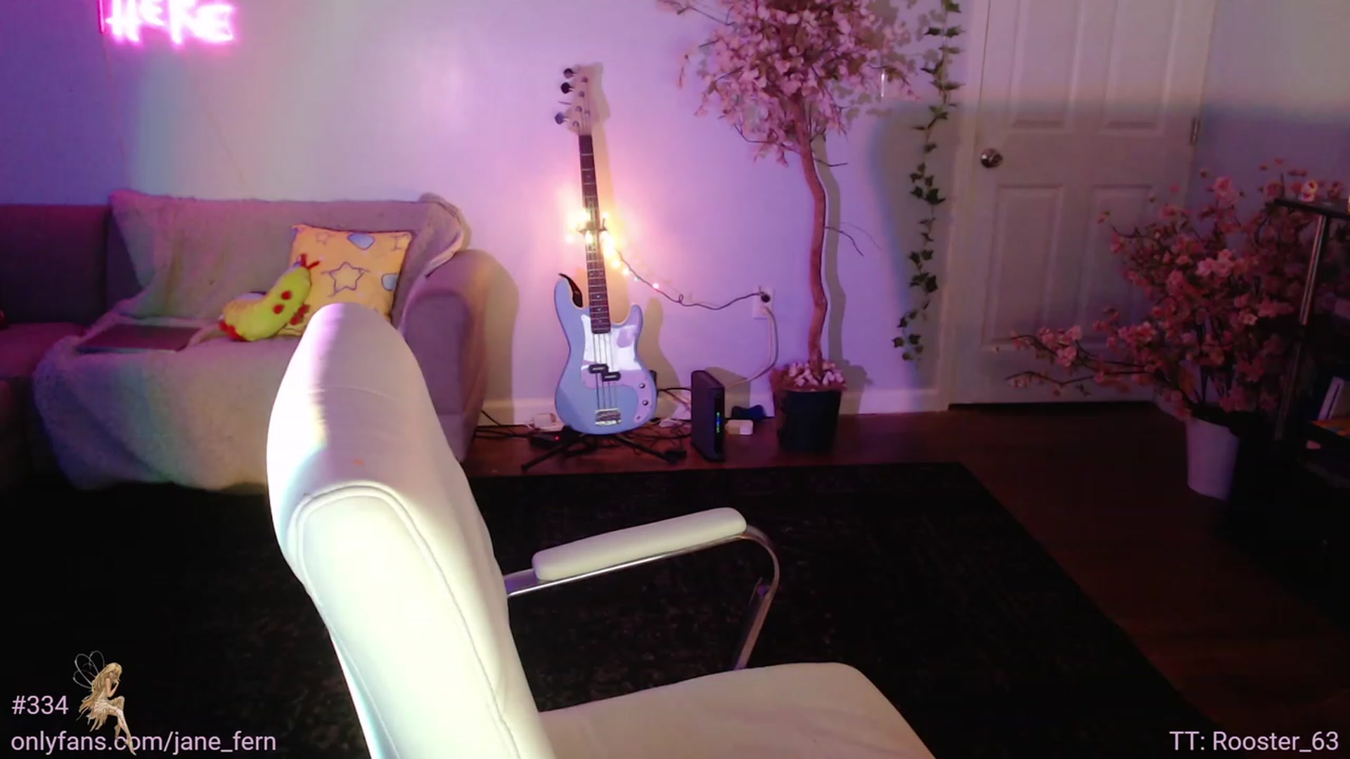 Gallery image thumbnail from Jane_Fern's myfreecams stream on, 07/12/2023, 05:48 image 16 of 20