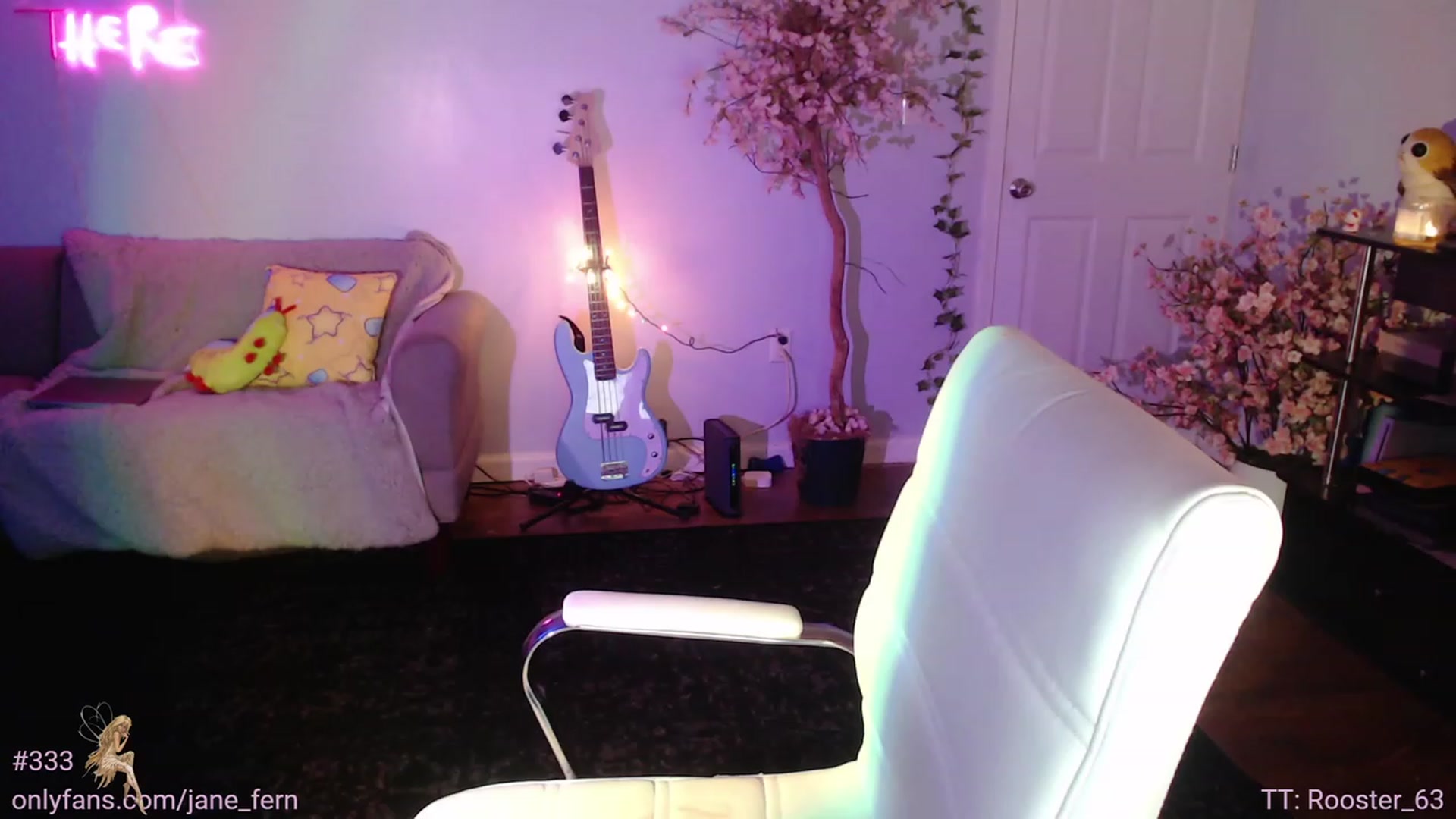 Gallery image thumbnail from Jane_Fern's myfreecams stream on, 07/12/2023, 05:48 image 18 of 20