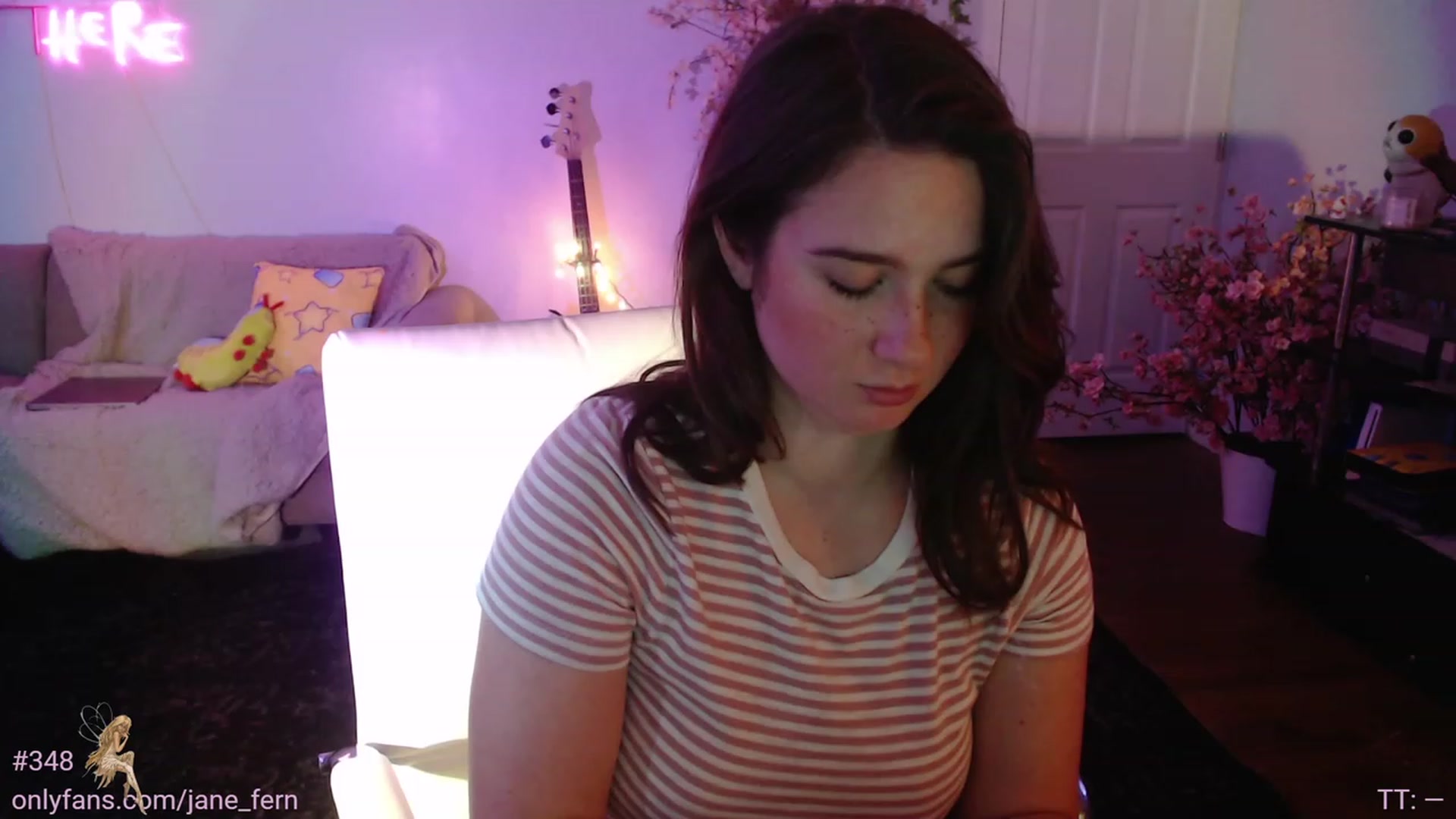 Gallery image thumbnail from Jane_Fern's myfreecams stream on, 07/13/2023, 05:08 image 2 of 20