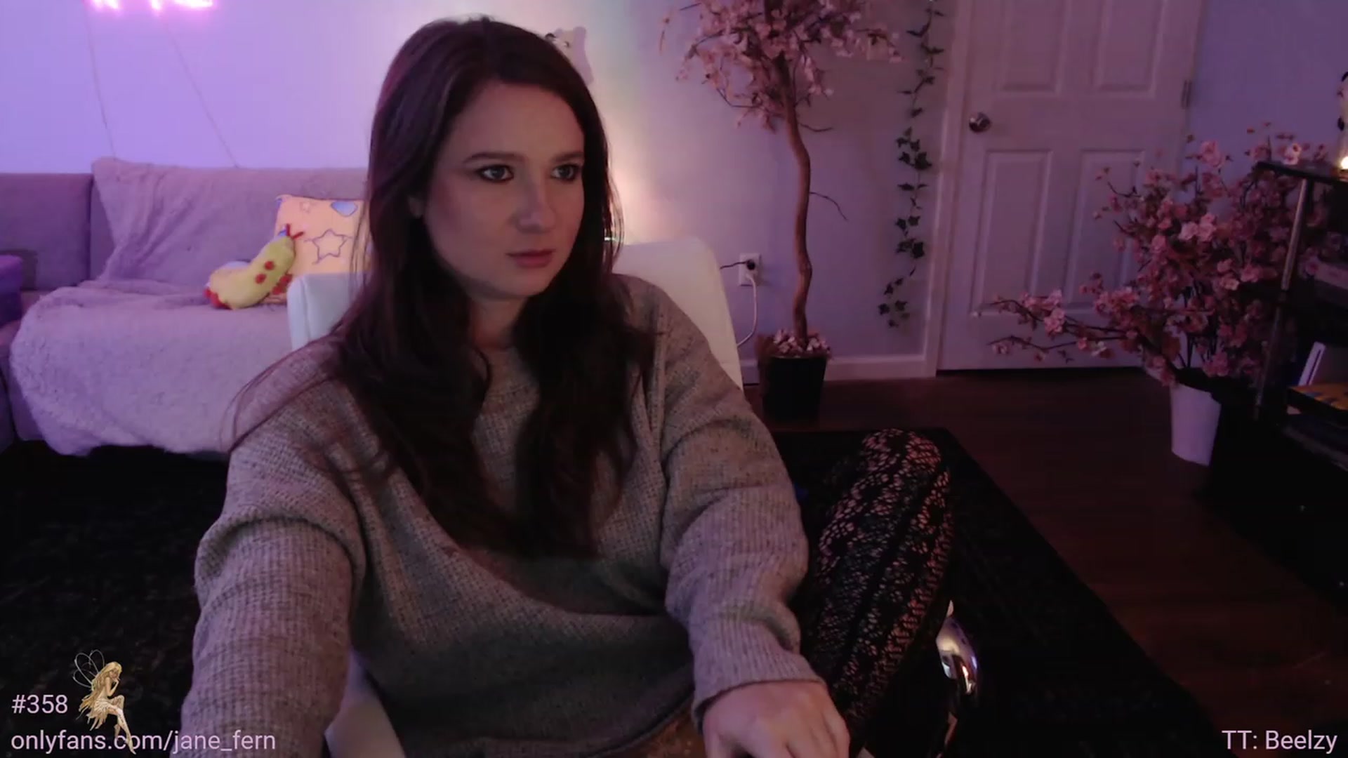 Gallery image thumbnail from Jane_Fern's myfreecams stream on, 07/18/2023, 02:59 image 11 of 20