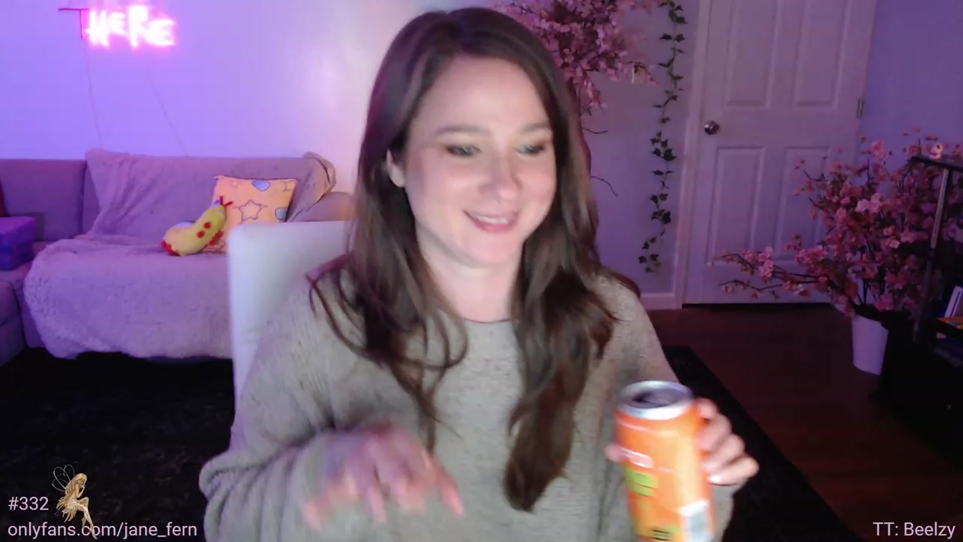Gallery image thumbnail from Jane_Fern's myfreecams stream on, 07/18/2023, 04:19 image 15 of 20