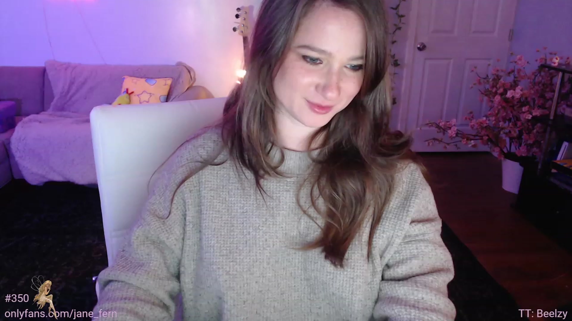 Gallery image thumbnail from Jane_Fern's myfreecams stream on, 07/18/2023, 04:19 image 3 of 20