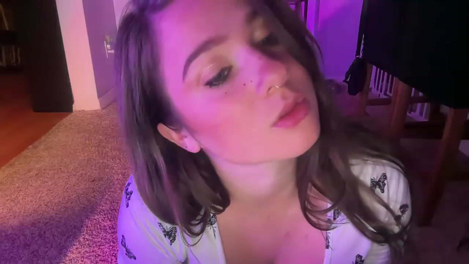 Gallery image thumbnail from Jane_Fern's myfreecams stream on, 07/20/2023, 04:19 image 4 of 20