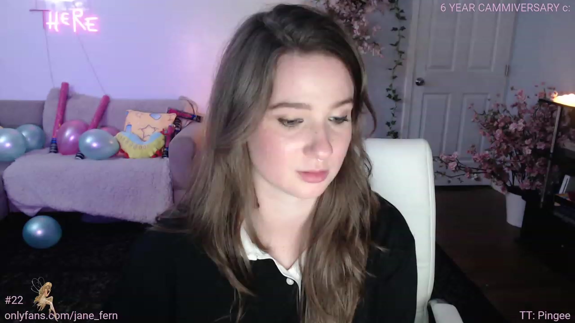 Gallery image thumbnail from Jane_Fern's myfreecams stream on, 08/03/2023, 03:38 image 11 of 20