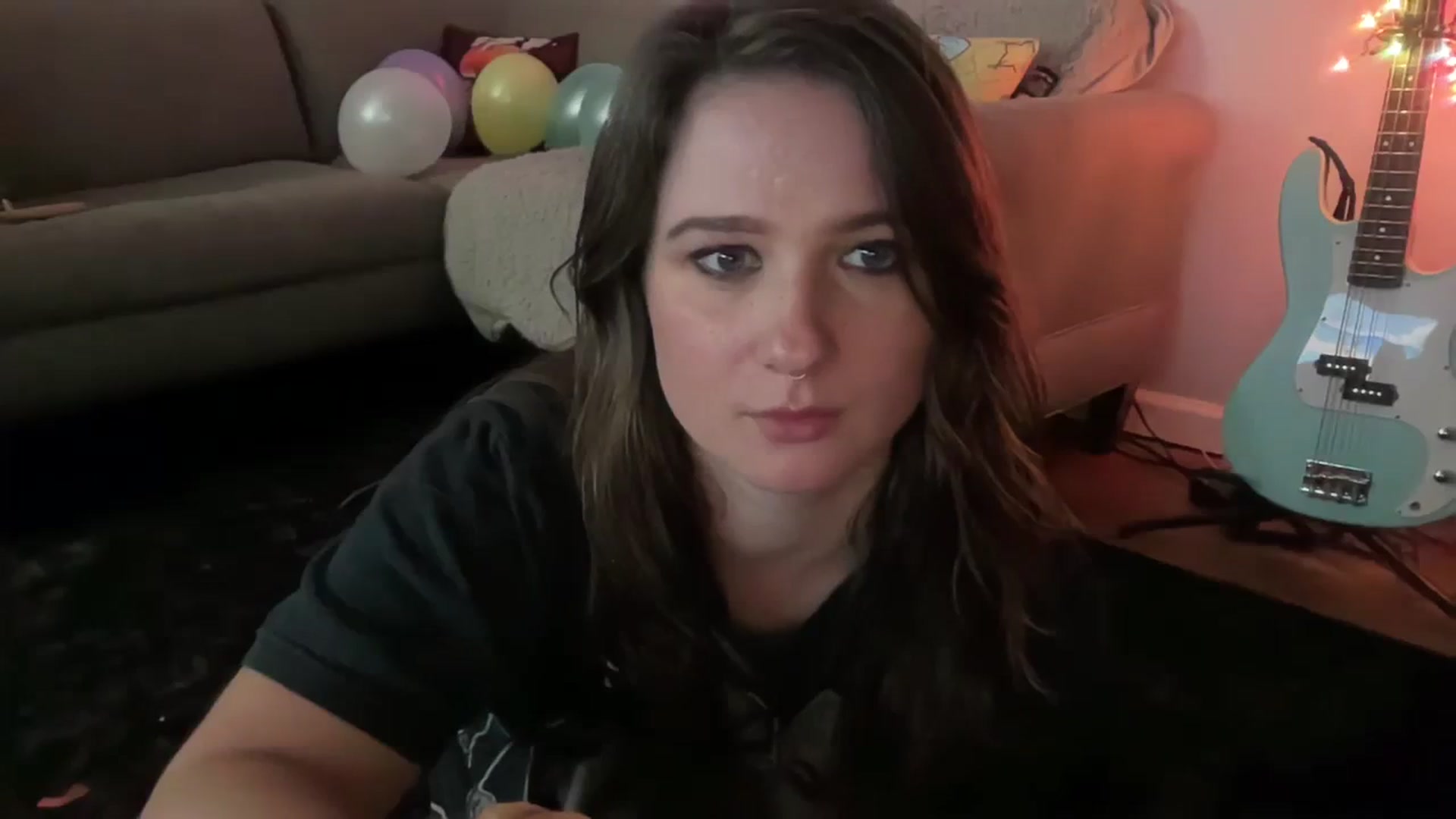 Gallery image thumbnail from Jane_Fern's myfreecams stream on, 08/03/2023, 07:13 image 18 of 20