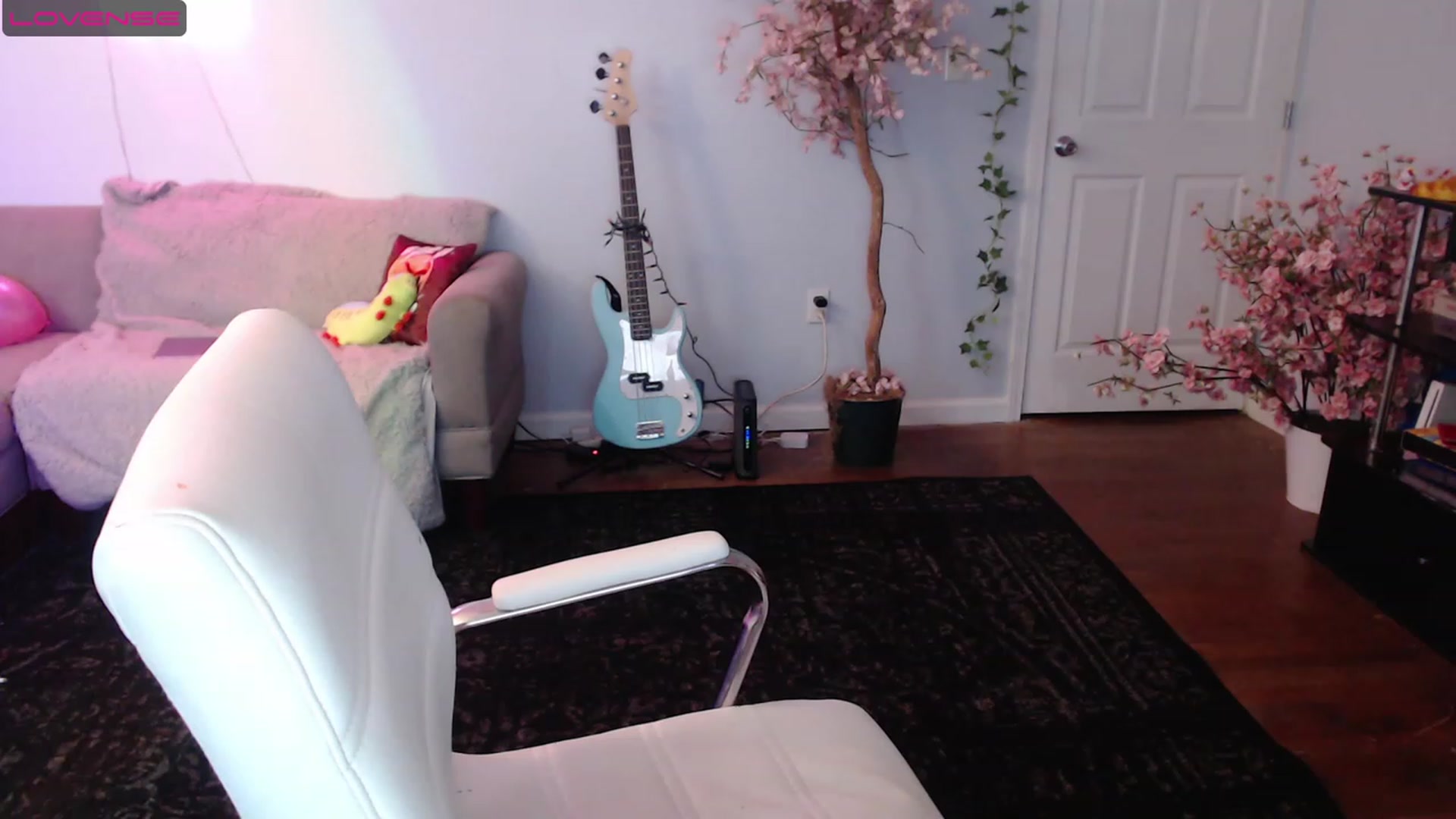Gallery image thumbnail from Jane_Fern's myfreecams stream on, 08/10/2023, 04:29 image 15 of 20