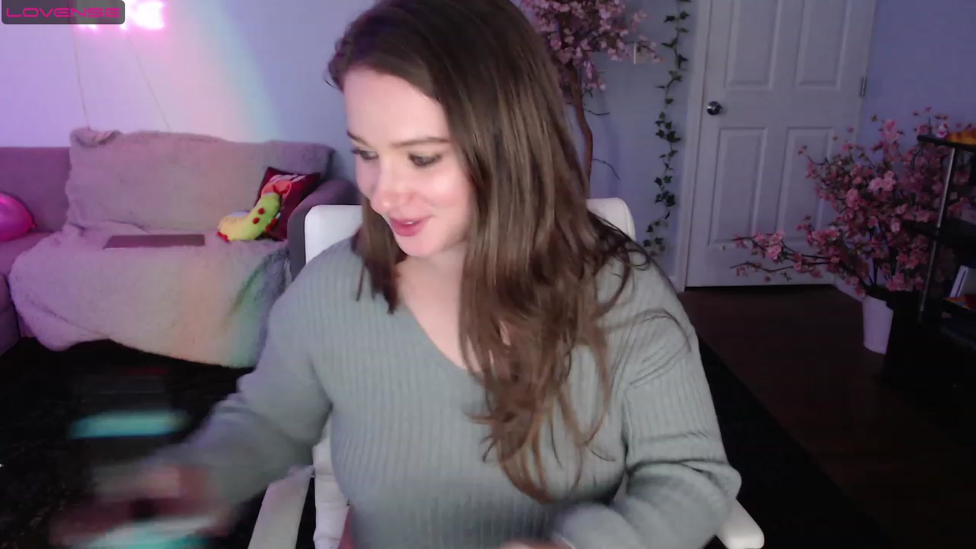 Gallery image thumbnail from Jane_Fern's myfreecams stream on, 08/10/2023, 04:29 image 19 of 20