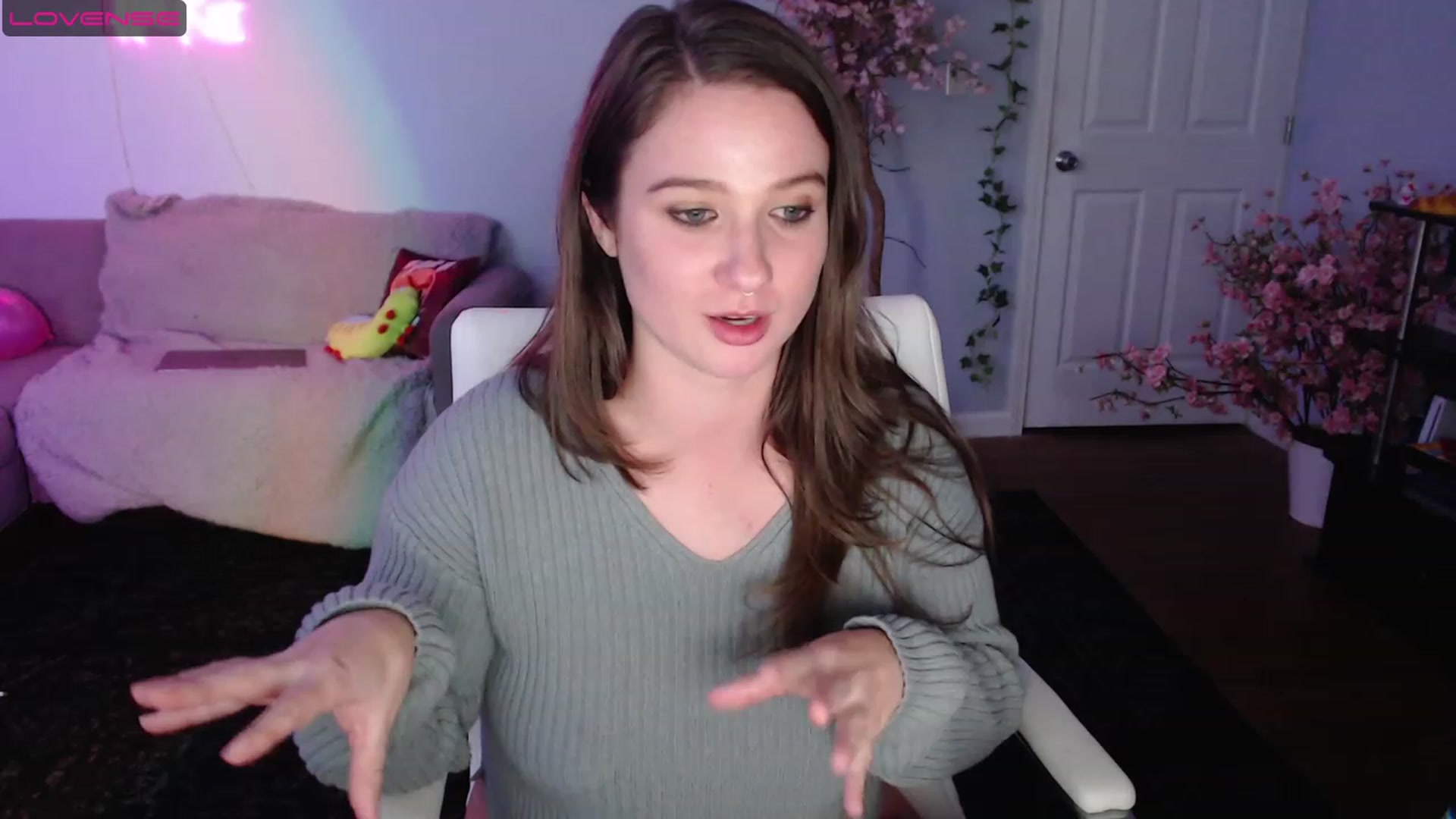 Gallery image thumbnail from Jane_Fern's myfreecams stream on, 08/10/2023, 04:29 image 18 of 20