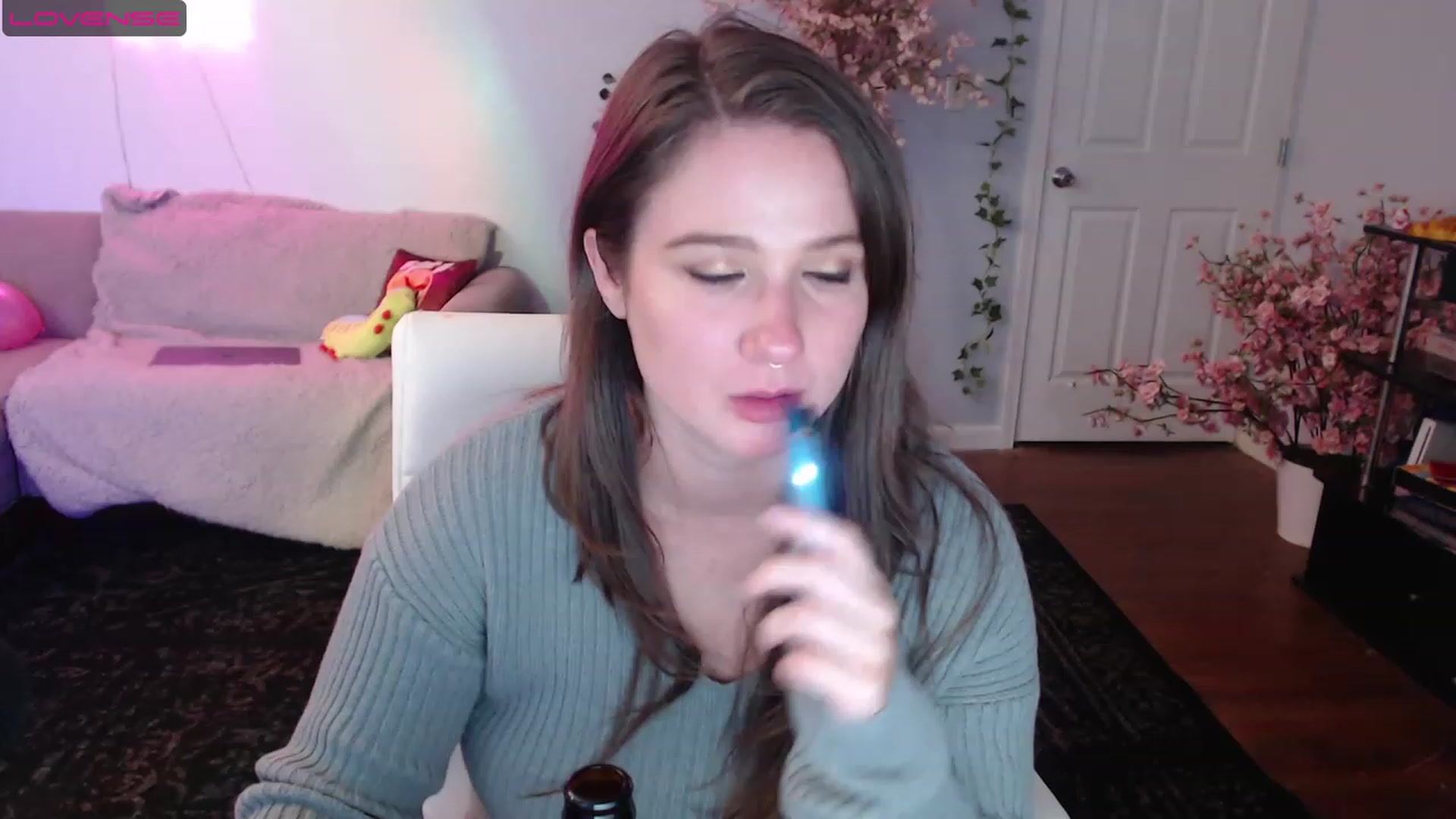 Gallery image thumbnail from Jane_Fern's myfreecams stream on, 08/10/2023, 04:29 image 4 of 20