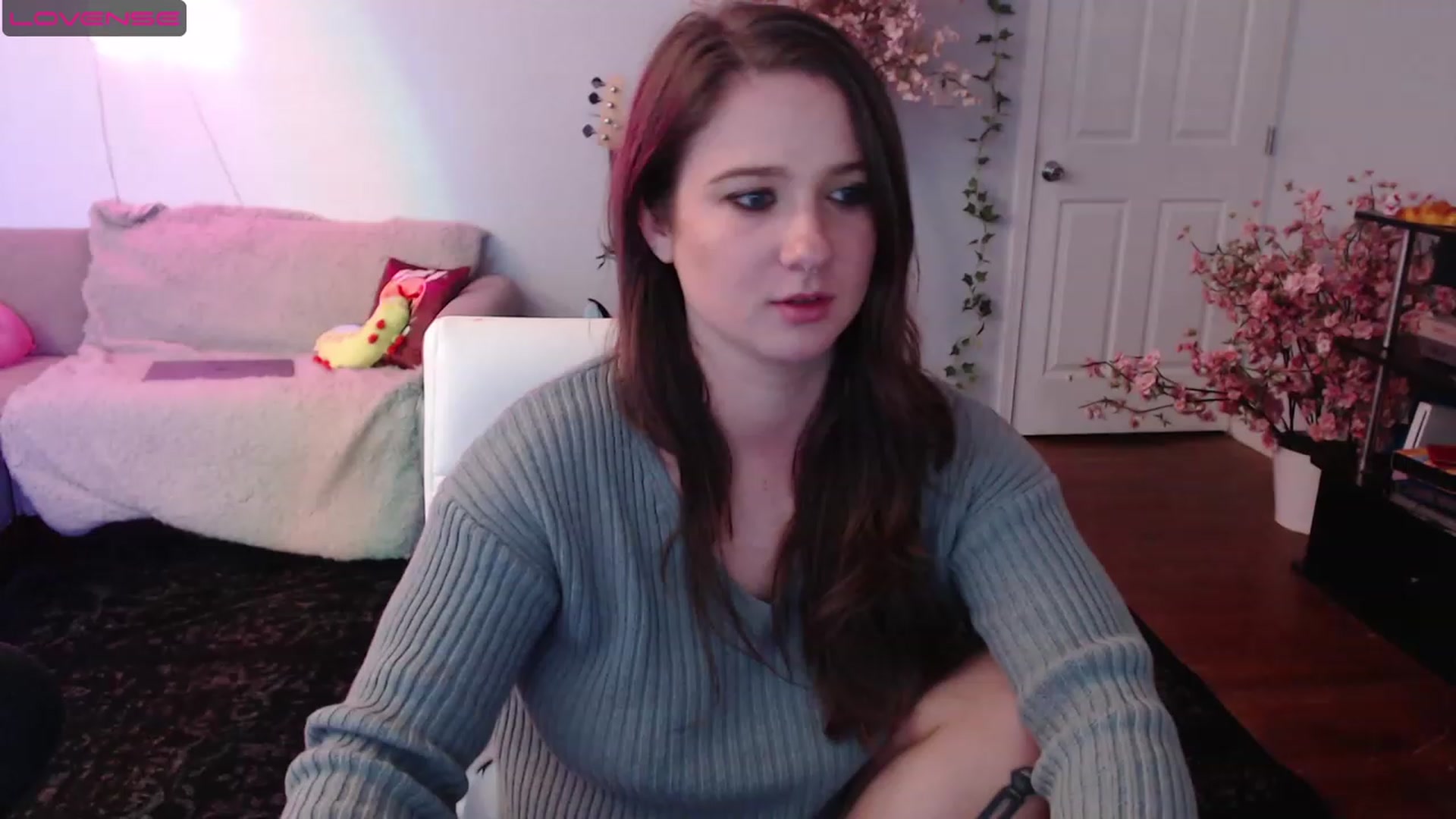 Gallery image thumbnail from Jane_Fern's myfreecams stream on, 08/10/2023, 04:29 image 12 of 20