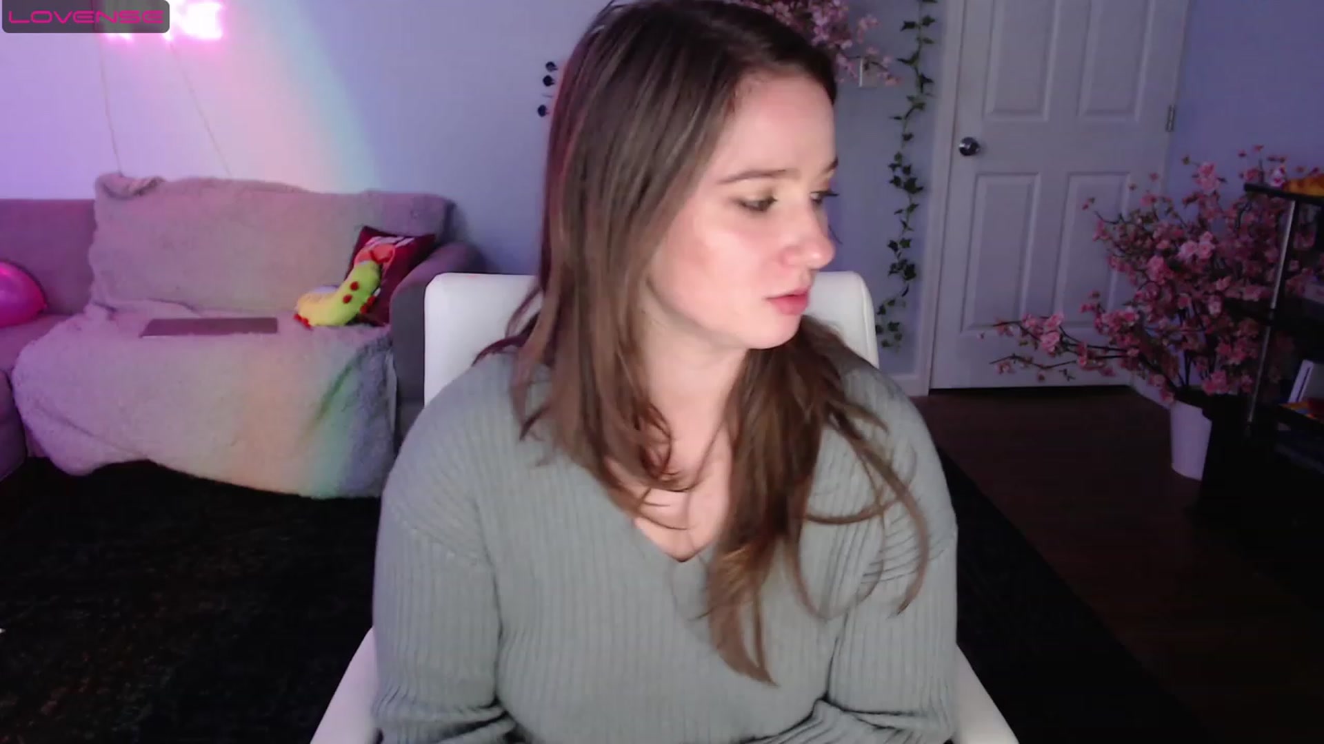 Gallery image thumbnail from Jane_Fern's myfreecams stream on, 08/10/2023, 04:29 image 20 of 20