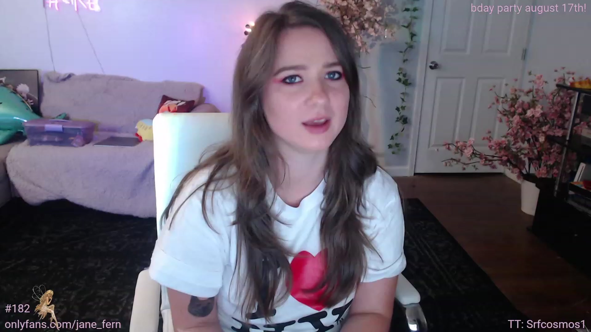 Gallery image thumbnail from Jane_Fern's myfreecams stream on, 08/17/2023, 03:17 image 3 of 20