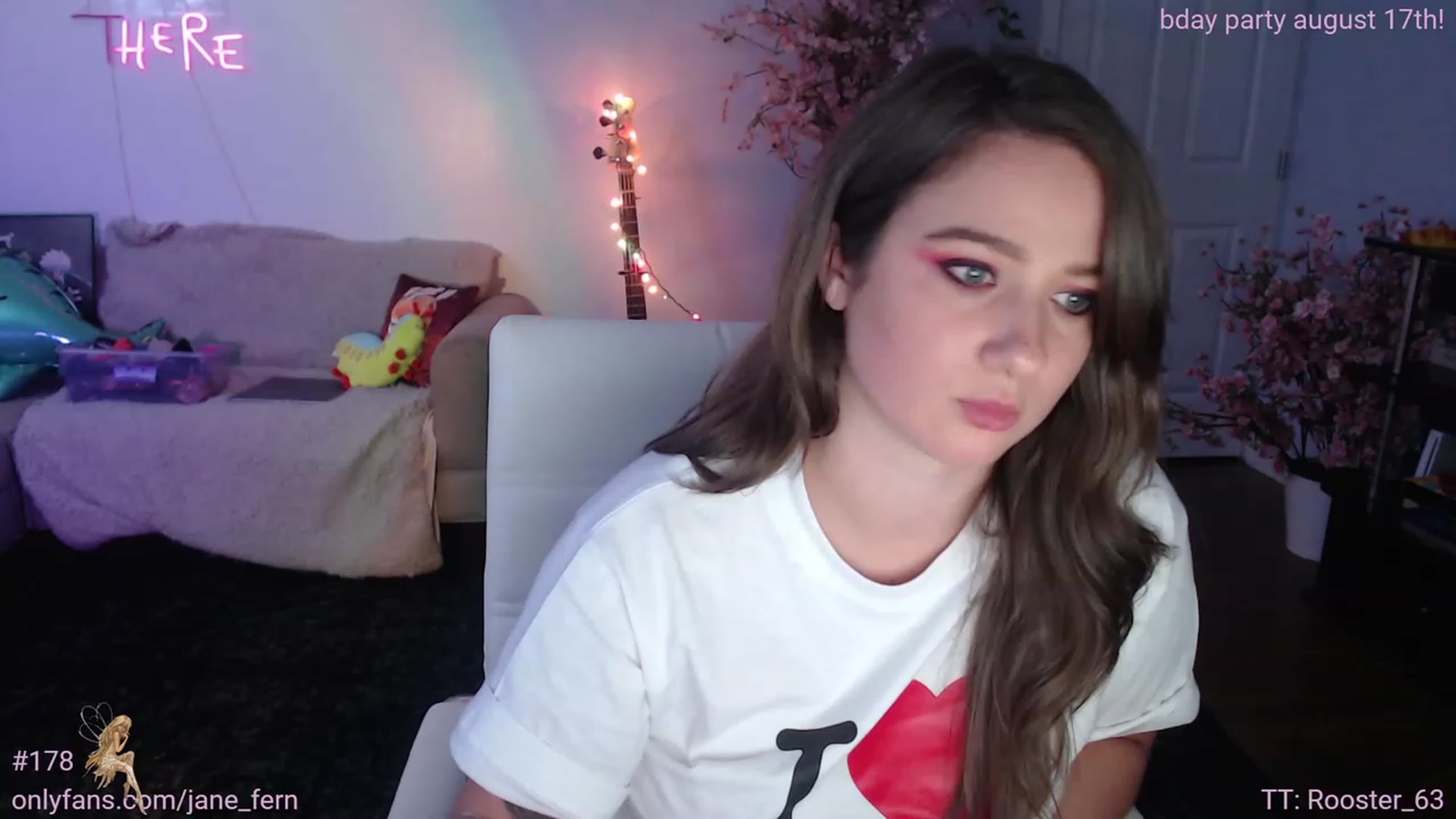 Gallery image thumbnail from Jane_Fern's myfreecams stream on, 08/17/2023, 04:46 image 2 of 20