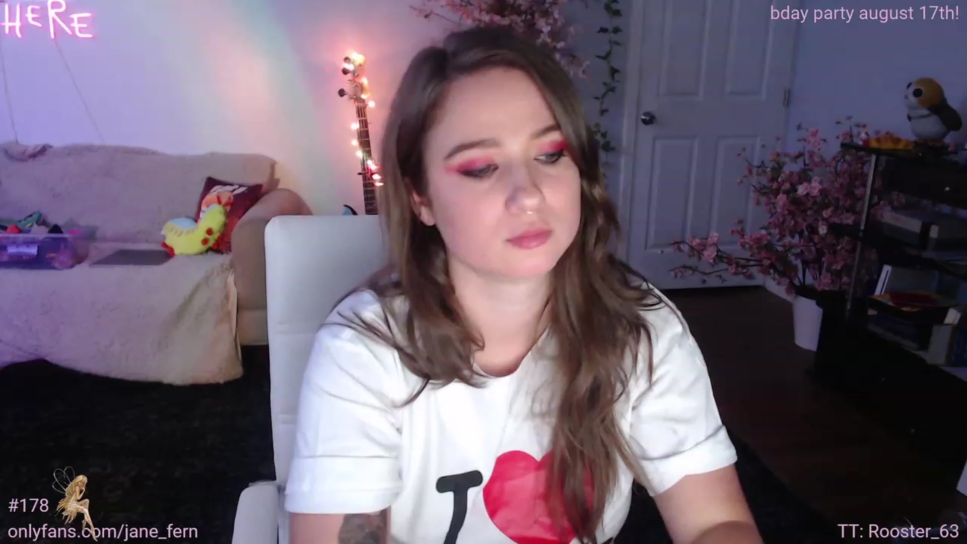 Gallery image thumbnail from Jane_Fern's myfreecams stream on, 08/17/2023, 04:46 image 5 of 20