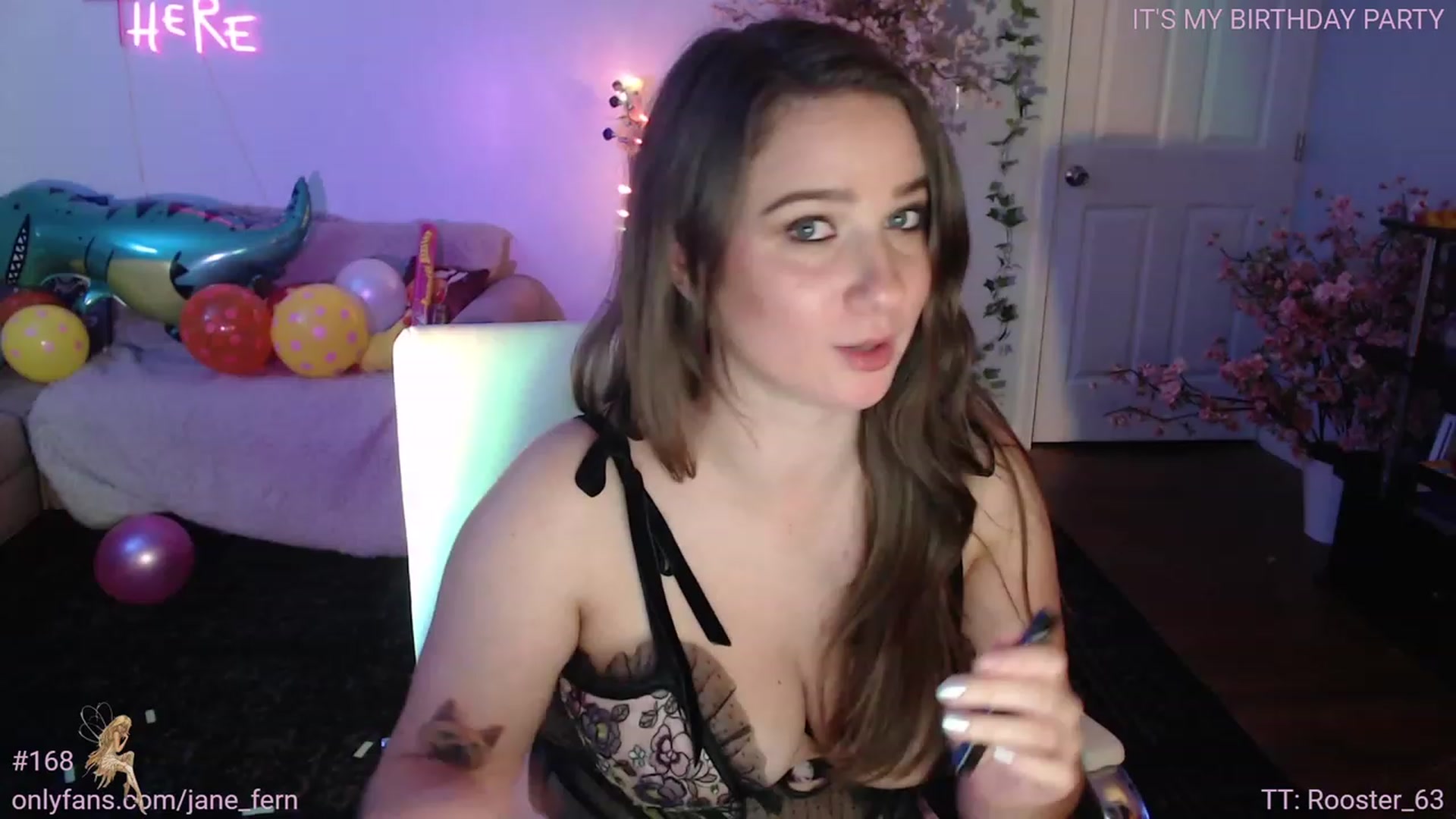 Gallery image thumbnail from Jane_Fern's myfreecams stream on, 08/18/2023, 05:04 image 17 of 20