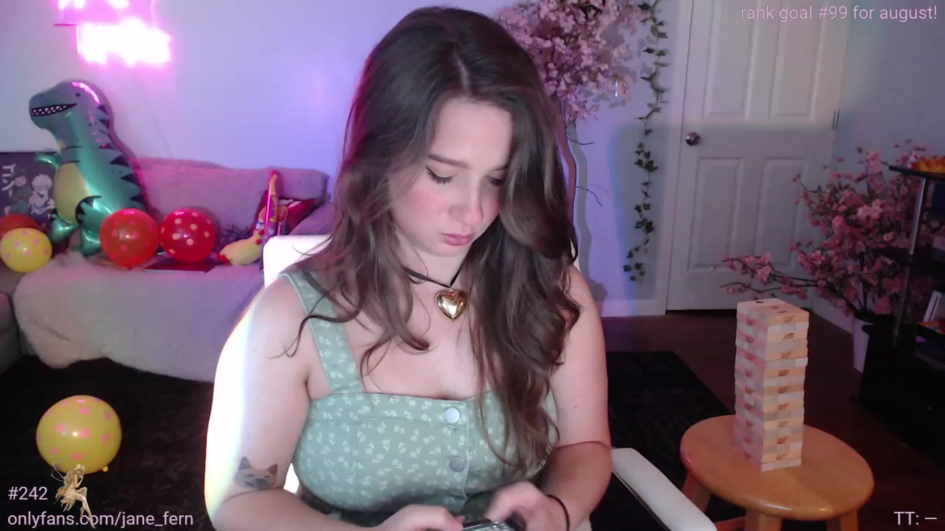 Gallery image thumbnail from Jane_Fern's myfreecams stream on, 08/25/2023, 05:02 image 2 of 20
