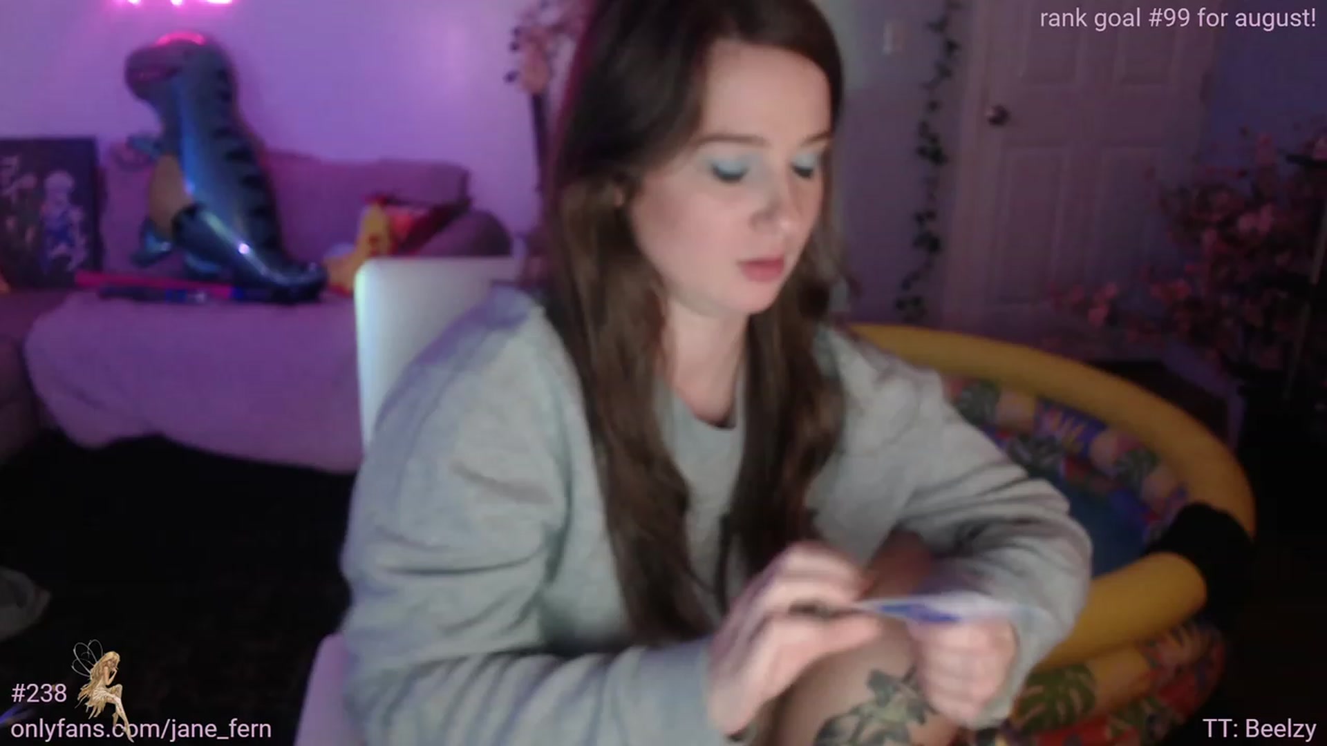 Gallery image thumbnail from Jane_Fern's myfreecams stream on, 09/01/2023, 07:16 image 17 of 20