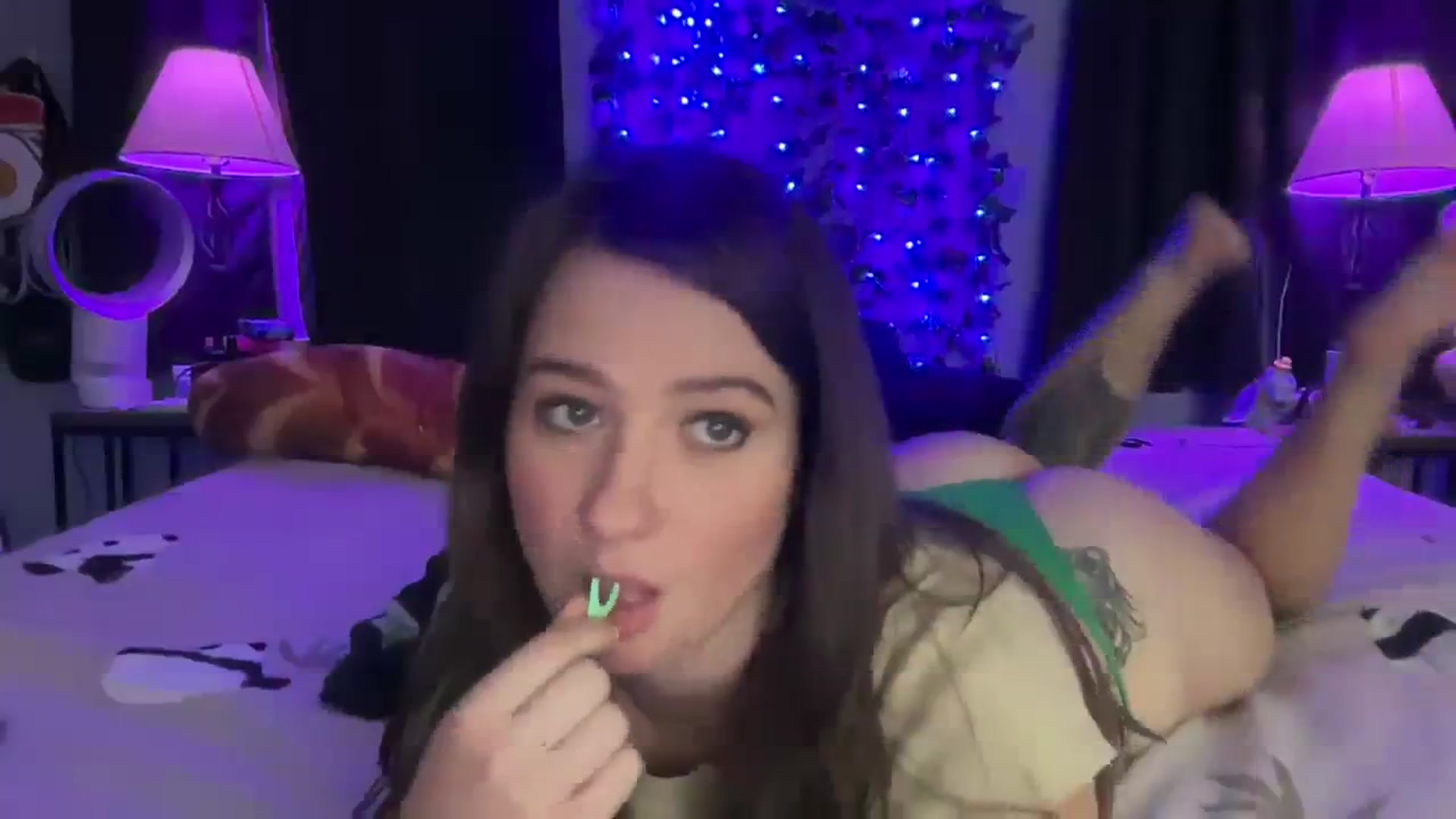 Gallery image thumbnail from Jane_Fern's myfreecams stream on, 09/09/2023, 02:39 image 19 of 20