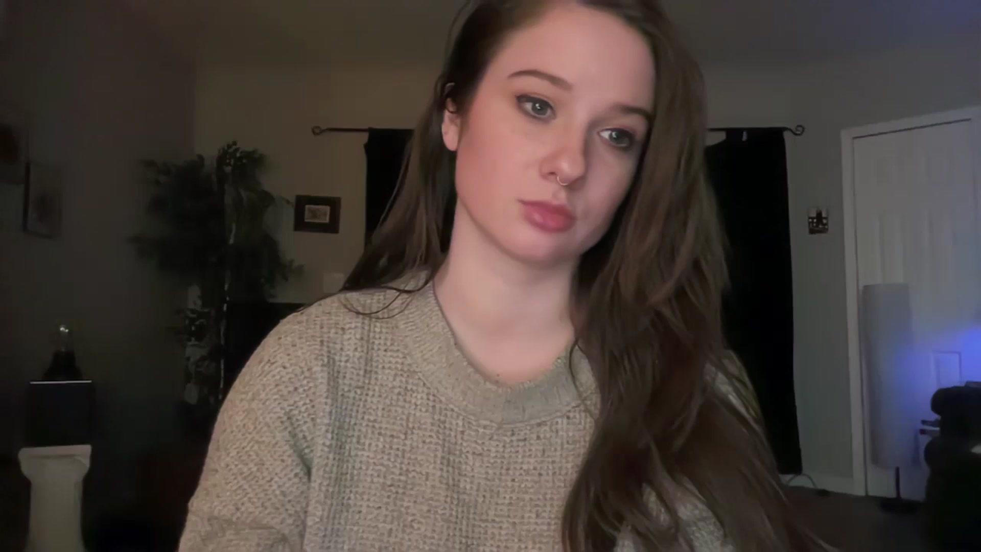 Gallery image thumbnail from Jane_Fern's myfreecams stream on, 09/13/2023, 04:15 image 19 of 20