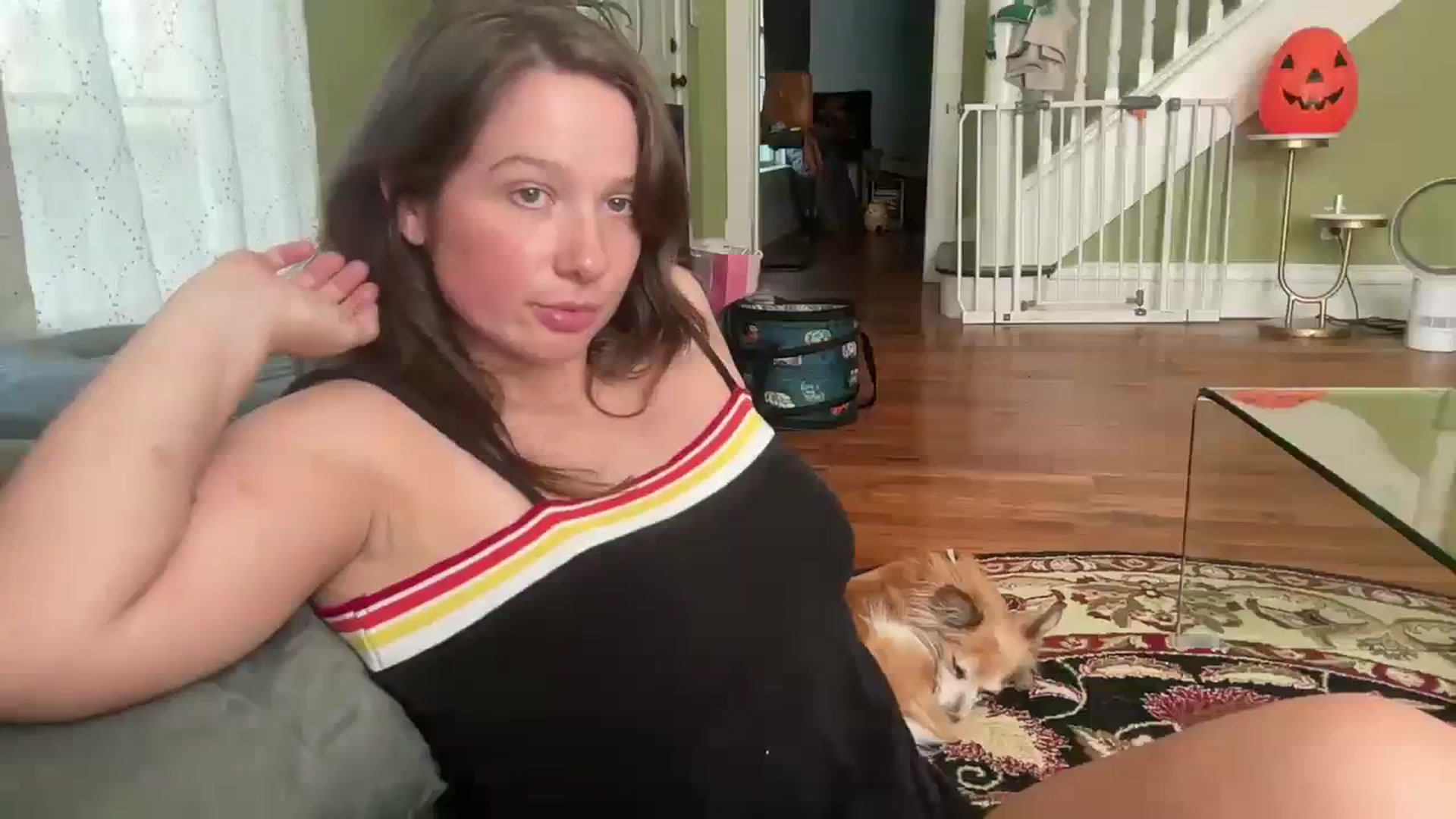 Gallery image thumbnail from Jane_Fern's myfreecams stream on, 10/03/2023, 18:32 image 10 of 20