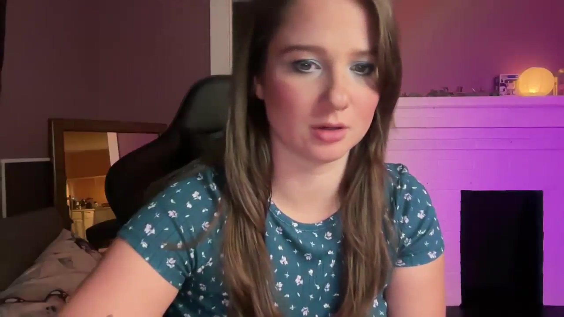 Gallery image thumbnail from Jane_Fern's myfreecams stream on, 10/12/2023, 03:55 image 10 of 20