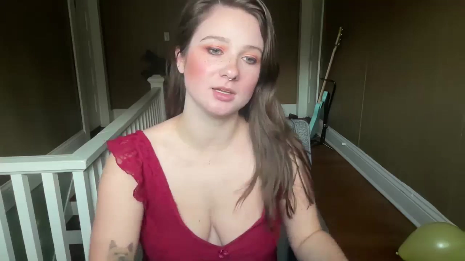 Gallery image thumbnail from Jane_Fern's myfreecams stream on, 11/03/2023, 22:30 image 11 of 20