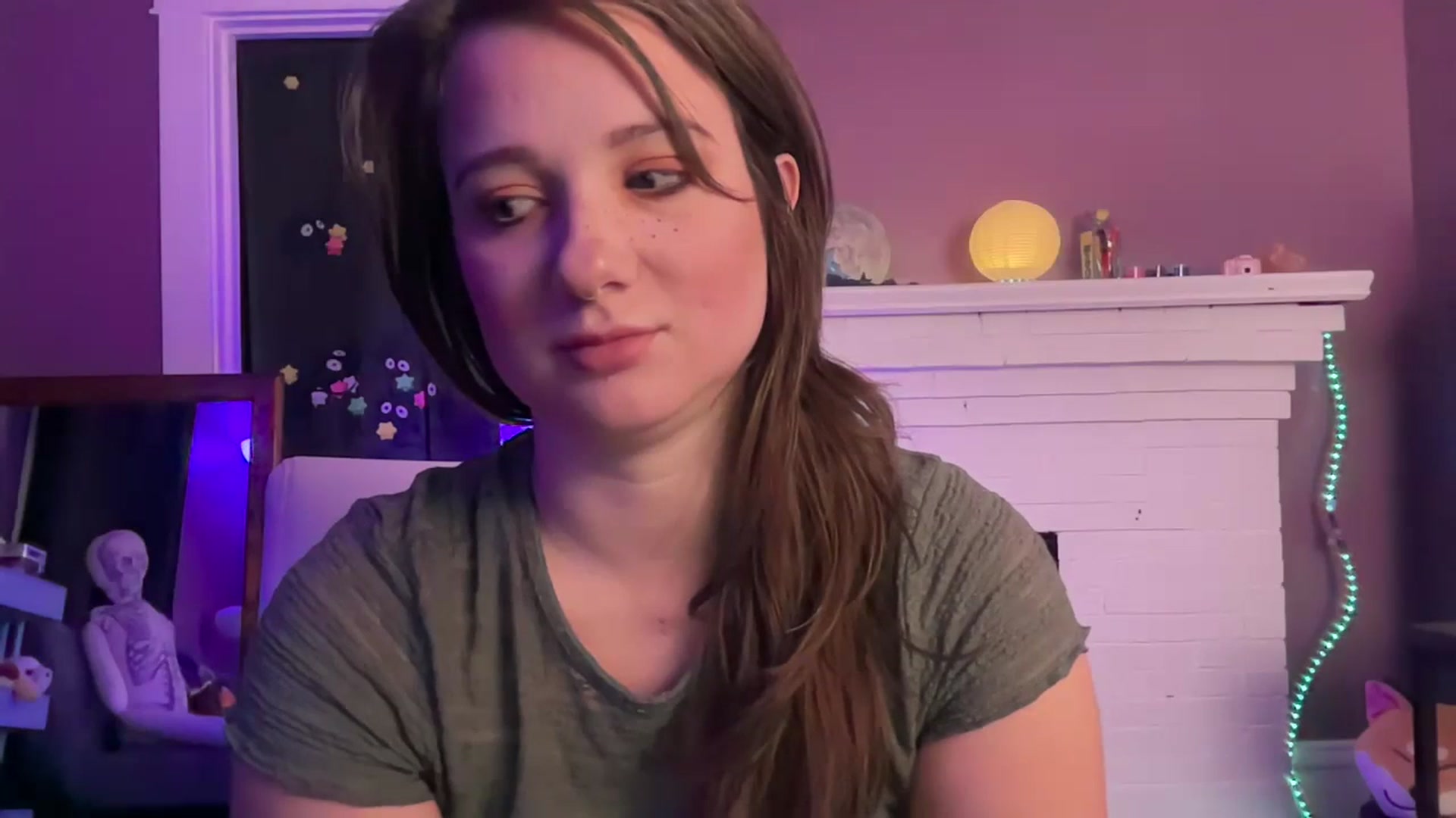 Gallery image thumbnail from Jane_Fern's myfreecams stream on, 11/09/2023, 05:07 image 18 of 20