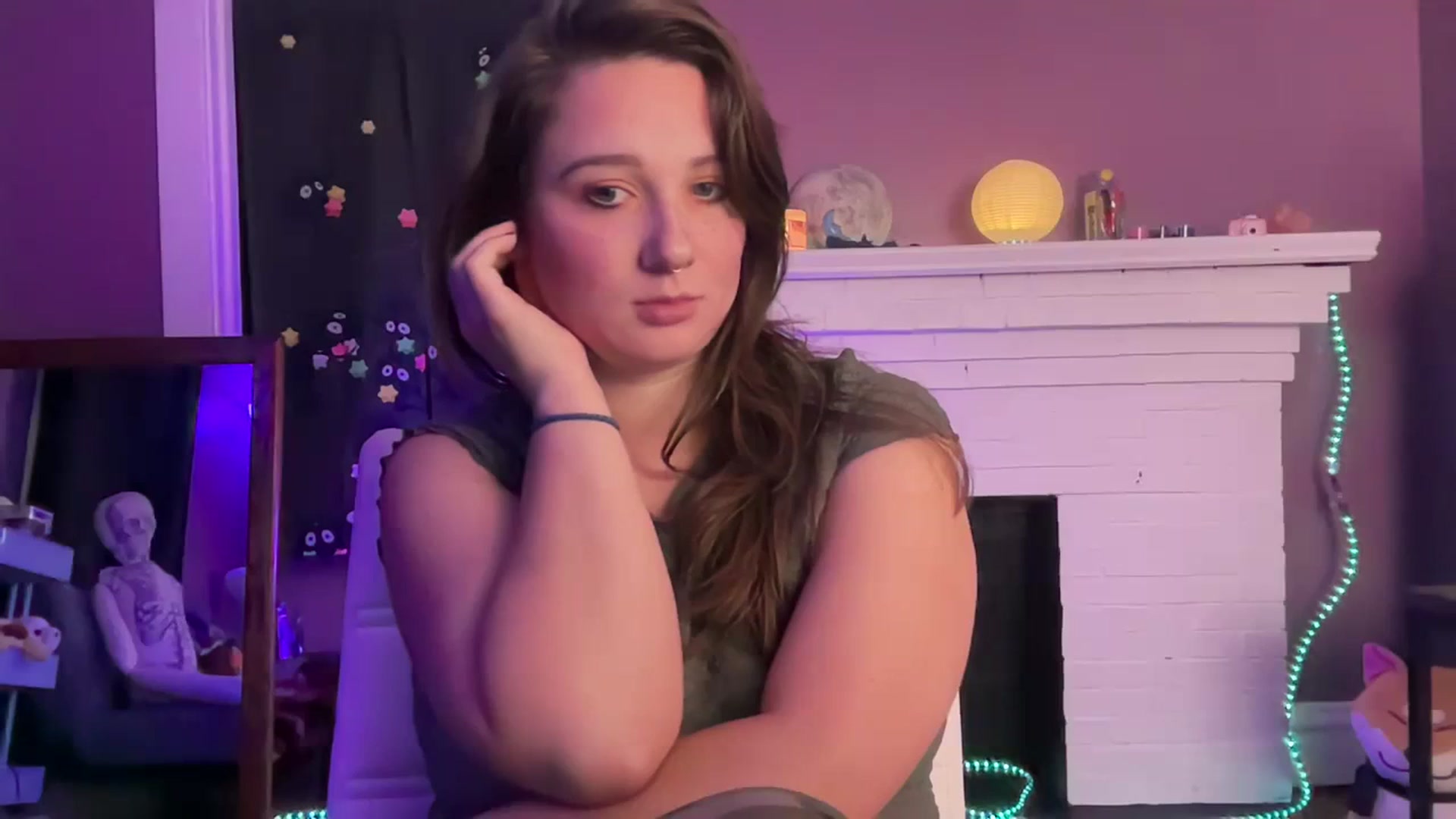 Gallery image thumbnail from Jane_Fern's myfreecams stream on, 11/09/2023, 05:31 image 11 of 20