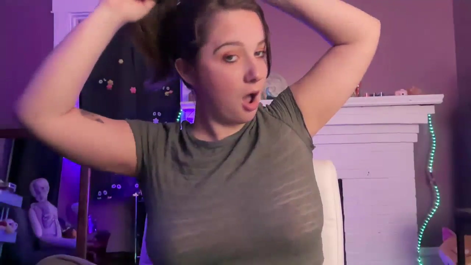 Gallery image thumbnail from Jane_Fern's myfreecams stream on, 11/09/2023, 05:50 image 12 of 20