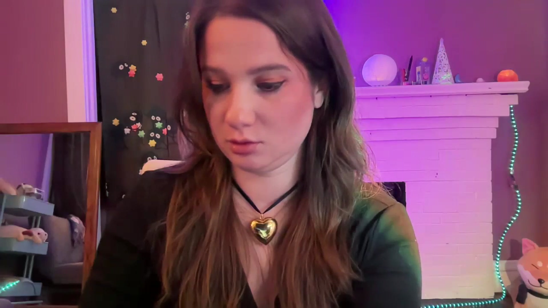 Gallery image thumbnail from Jane_Fern's myfreecams stream on, 11/21/2023, 04:16 image 3 of 20