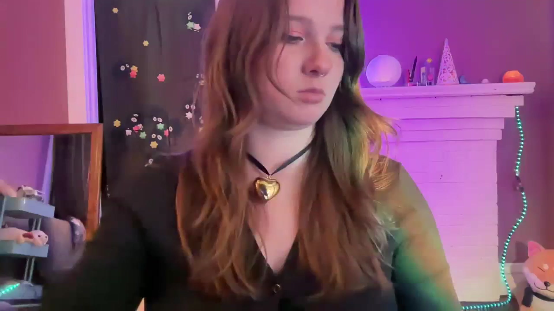 Gallery image thumbnail from Jane_Fern's myfreecams stream on, 11/21/2023, 04:16 image 1 of 20