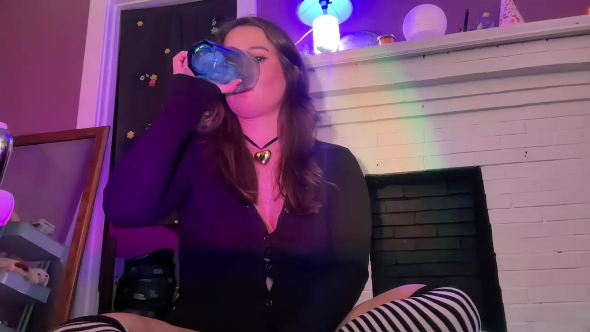 Gallery image thumbnail from Jane_Fern's myfreecams stream on, 11/21/2023, 04:16 image 15 of 20
