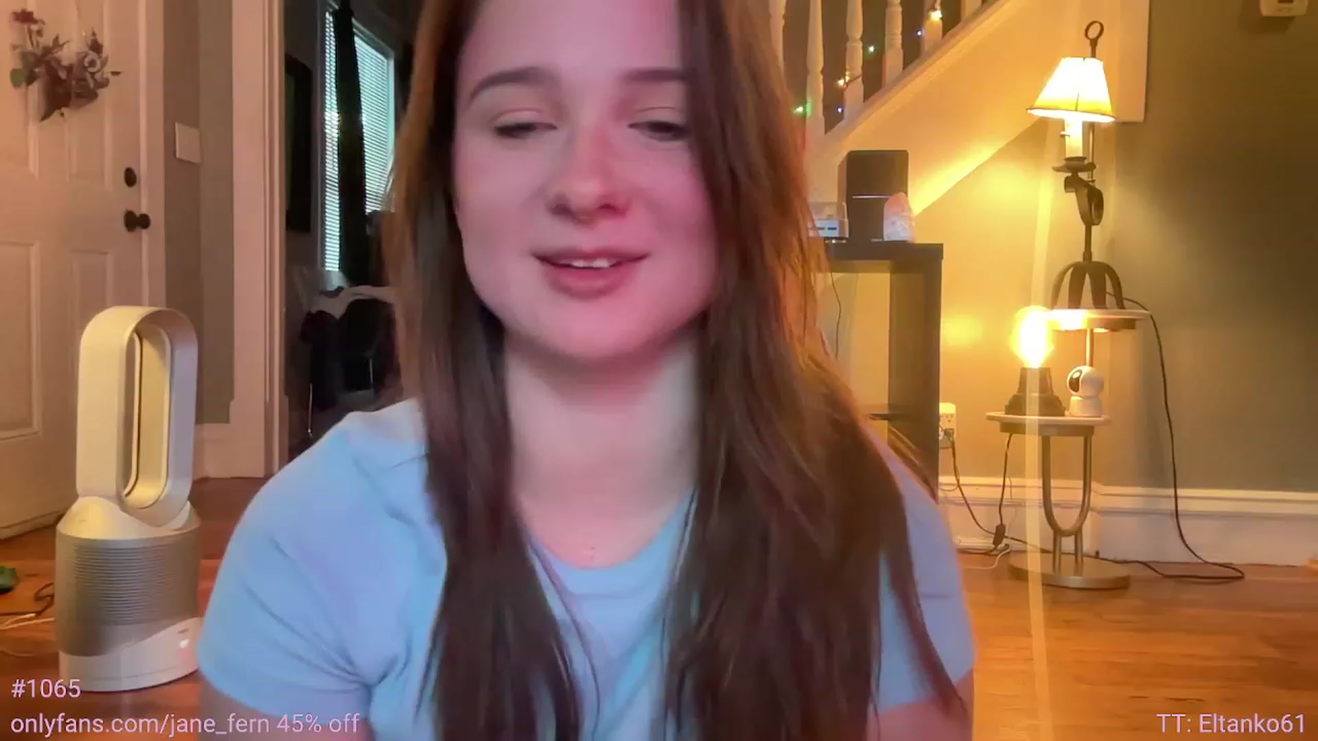 Gallery image thumbnail from Jane_Fern's myfreecams stream on, 11/28/2023, 21:41 image 6 of 20