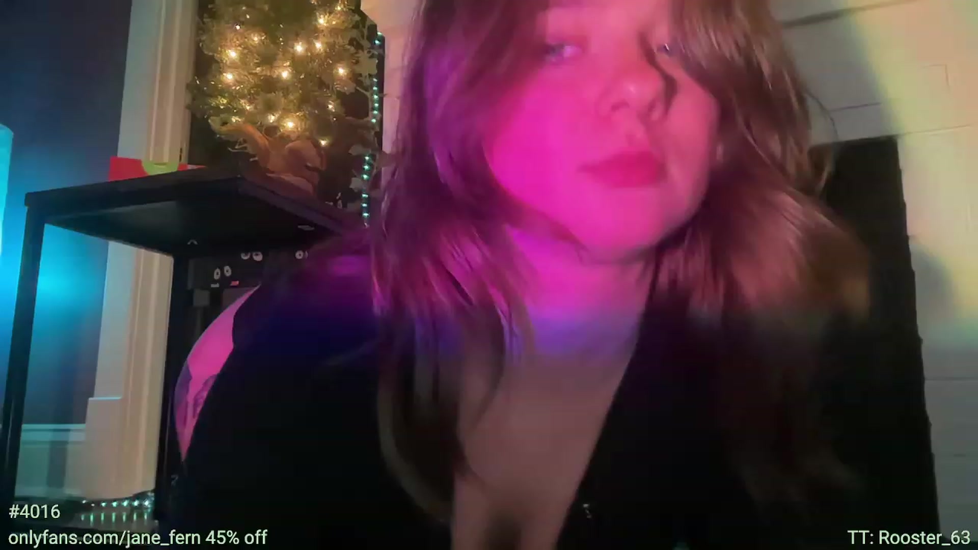 Gallery image thumbnail from Jane_Fern's myfreecams stream on, 12/06/2023, 04:51 image 12 of 20