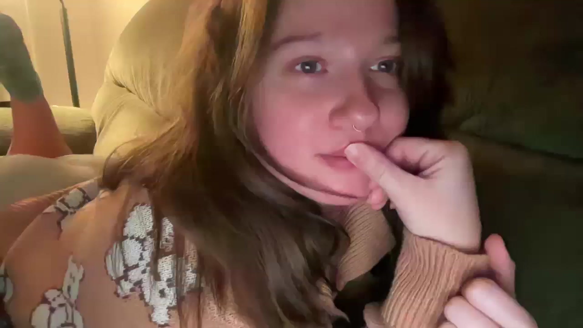 Gallery image thumbnail from Jane_Fern's myfreecams stream on, 12/20/2023, 23:26 image 6 of 20