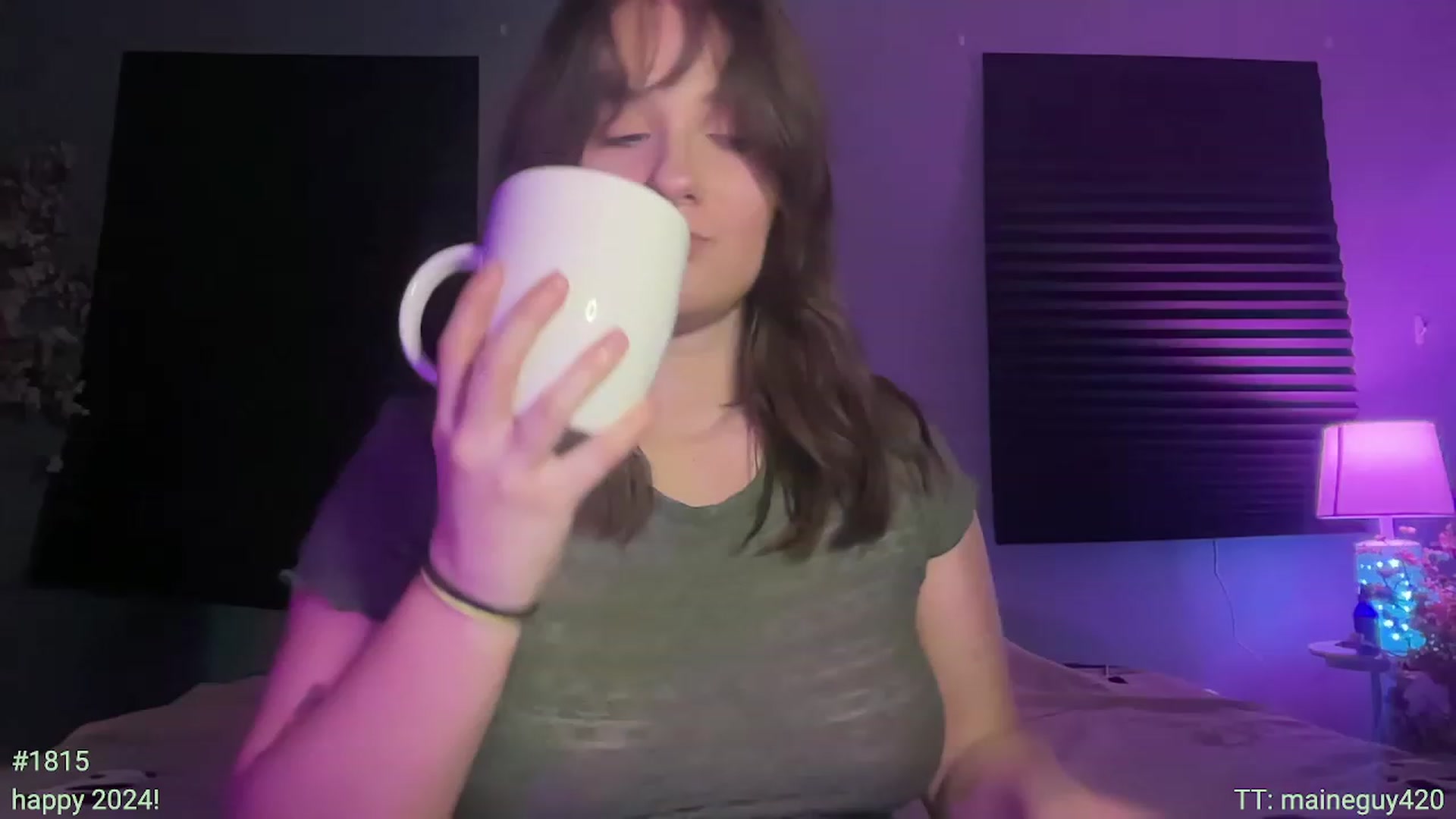 Gallery image thumbnail from Jane_Fern's myfreecams stream on, 01/12/2024, 02:08 image 18 of 20