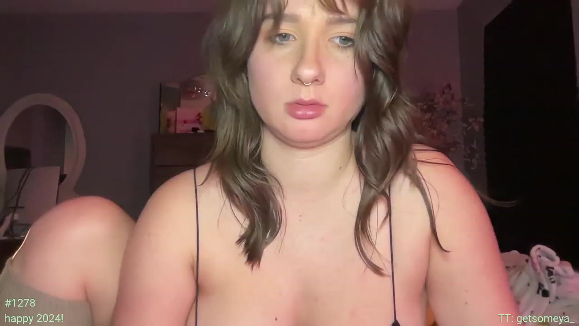 Gallery image thumbnail from Jane_Fern's myfreecams stream on, 01/13/2024, 03:59 image 8 of 20