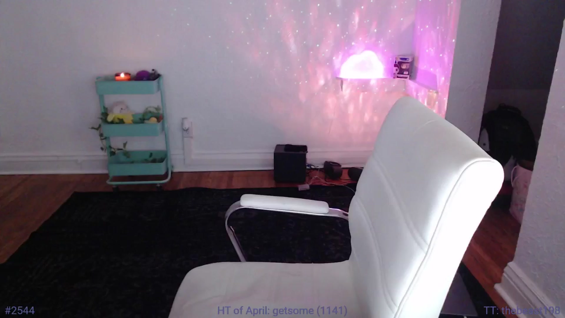 Gallery image thumbnail from Jane_Fern's myfreecams stream on, 04/27/2024, 05:48 image 7 of 20