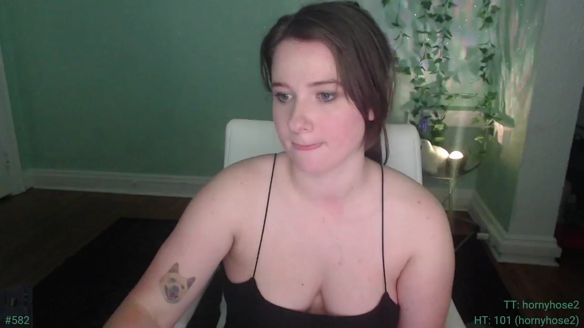 Gallery image thumbnail from Jane_Fern's myfreecams stream on, 05/14/2024, 05:01 image 1 of 20