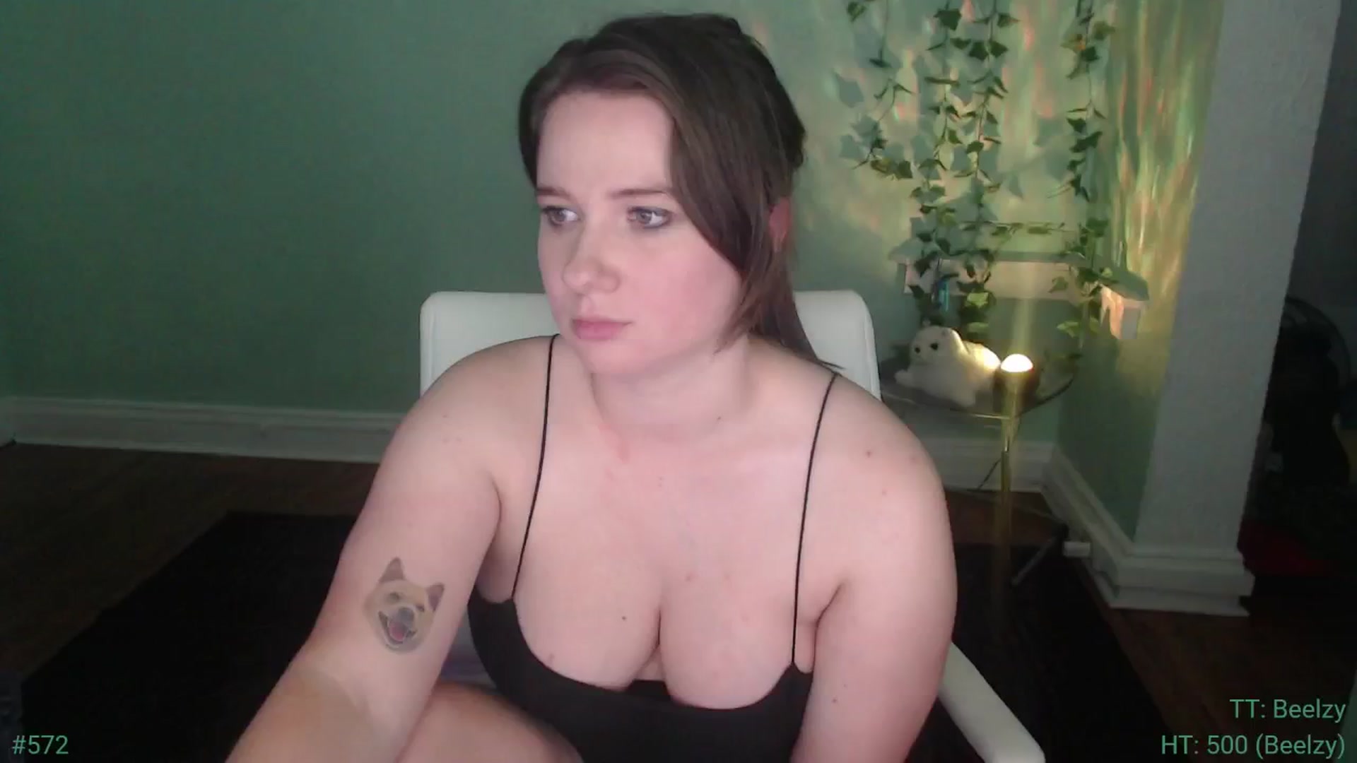 Gallery image thumbnail from Jane_Fern's myfreecams stream on, 05/14/2024, 05:01 image 8 of 20
