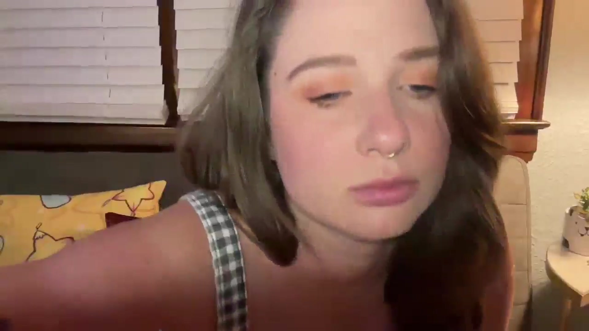Gallery image thumbnail from Jane_Fern's myfreecams stream on, 06/21/2024, 04:03 image 3 of 20