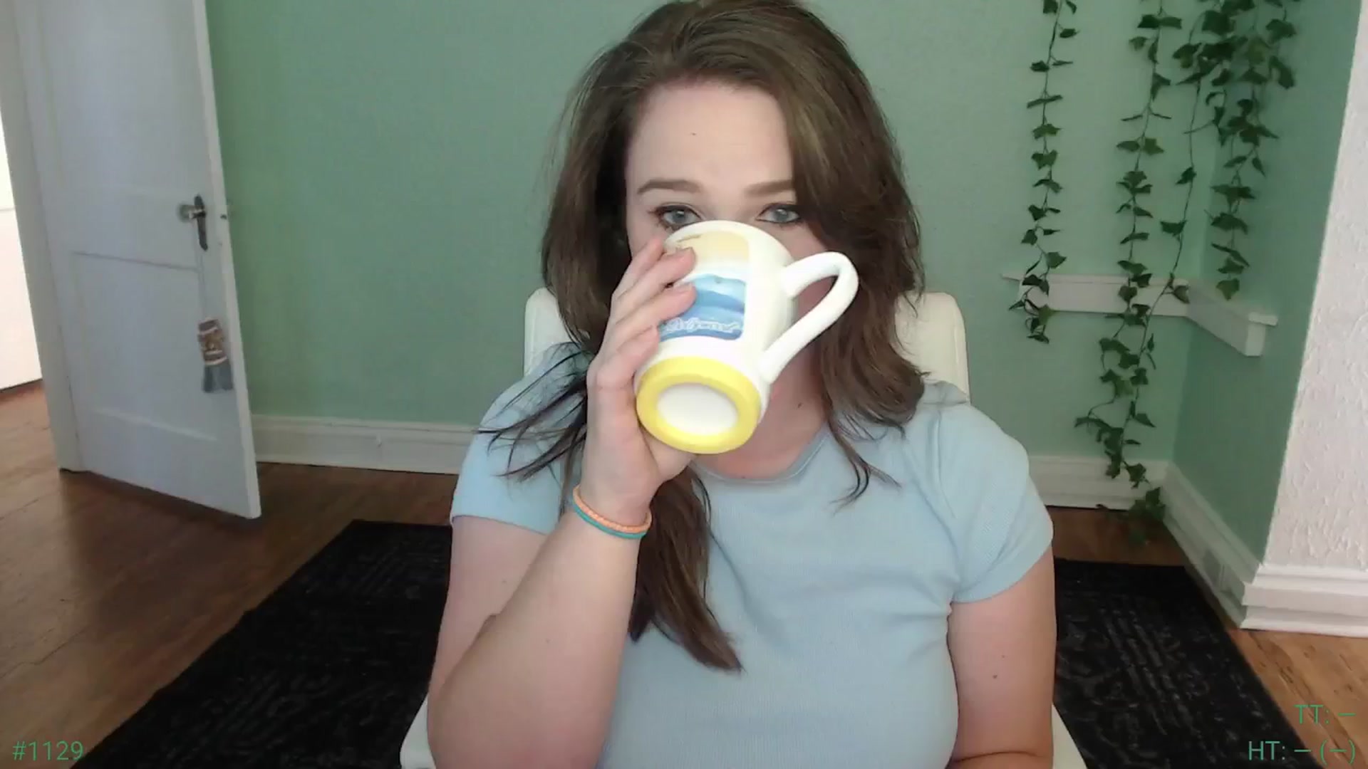 Gallery image thumbnail from Jane_Fern's myfreecams stream on, 07/08/2024, 21:56 image 7 of 20