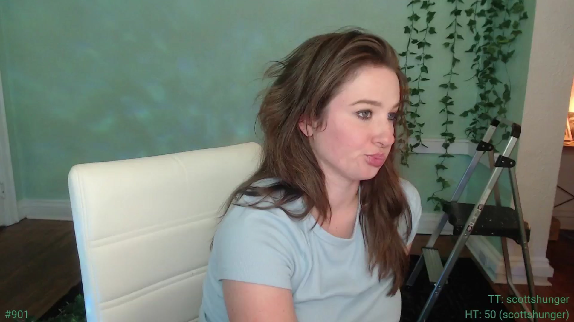 Gallery image thumbnail from Jane_Fern's myfreecams stream on, 07/09/2024, 04:43 image 2 of 20