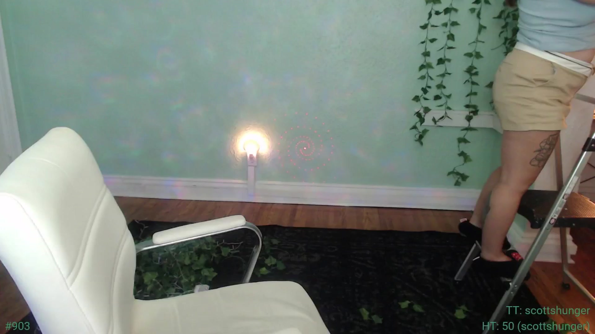 Gallery image thumbnail from Jane_Fern's myfreecams stream on, 07/09/2024, 04:43 image 5 of 20