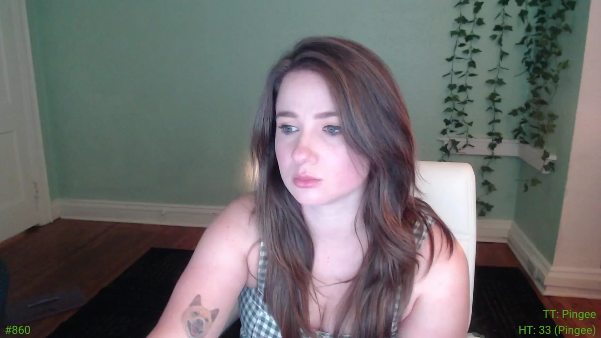 Gallery image thumbnail from Jane_Fern's myfreecams stream on, 07/19/2024, 03:07 image 8 of 20