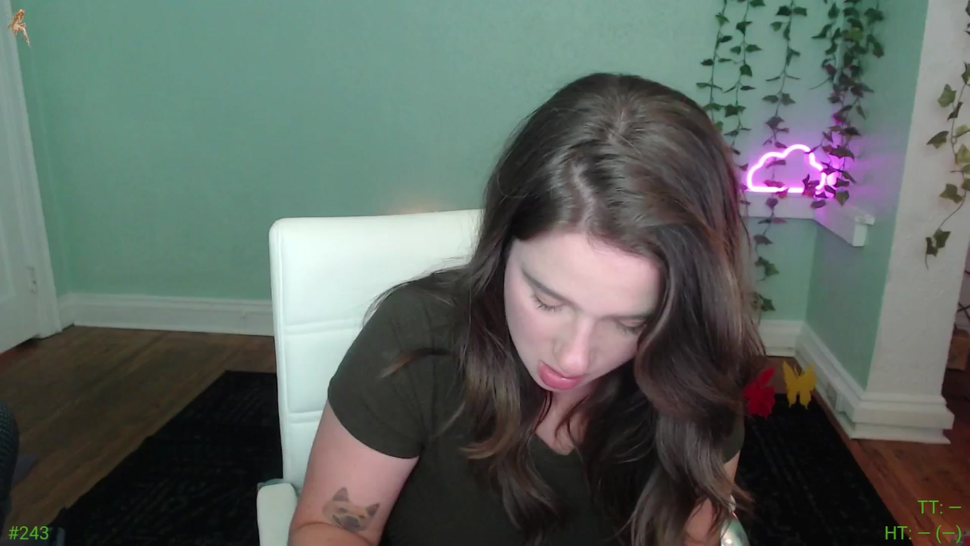 Gallery image thumbnail from Jane_Fern's myfreecams stream on, 08/03/2024, 03:38 image 9 of 20