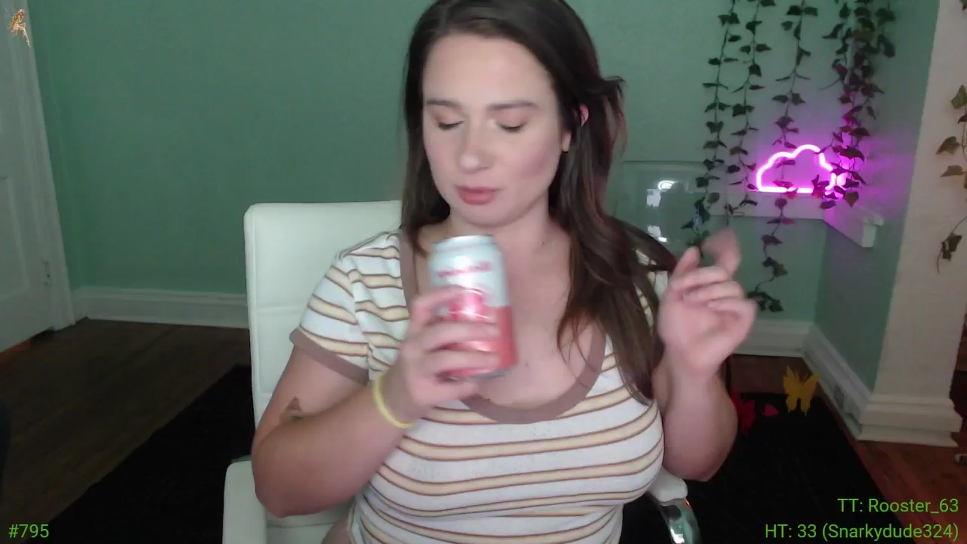 Gallery image thumbnail from Jane_Fern's myfreecams stream on, 08/06/2024, 04:37 image 8 of 20