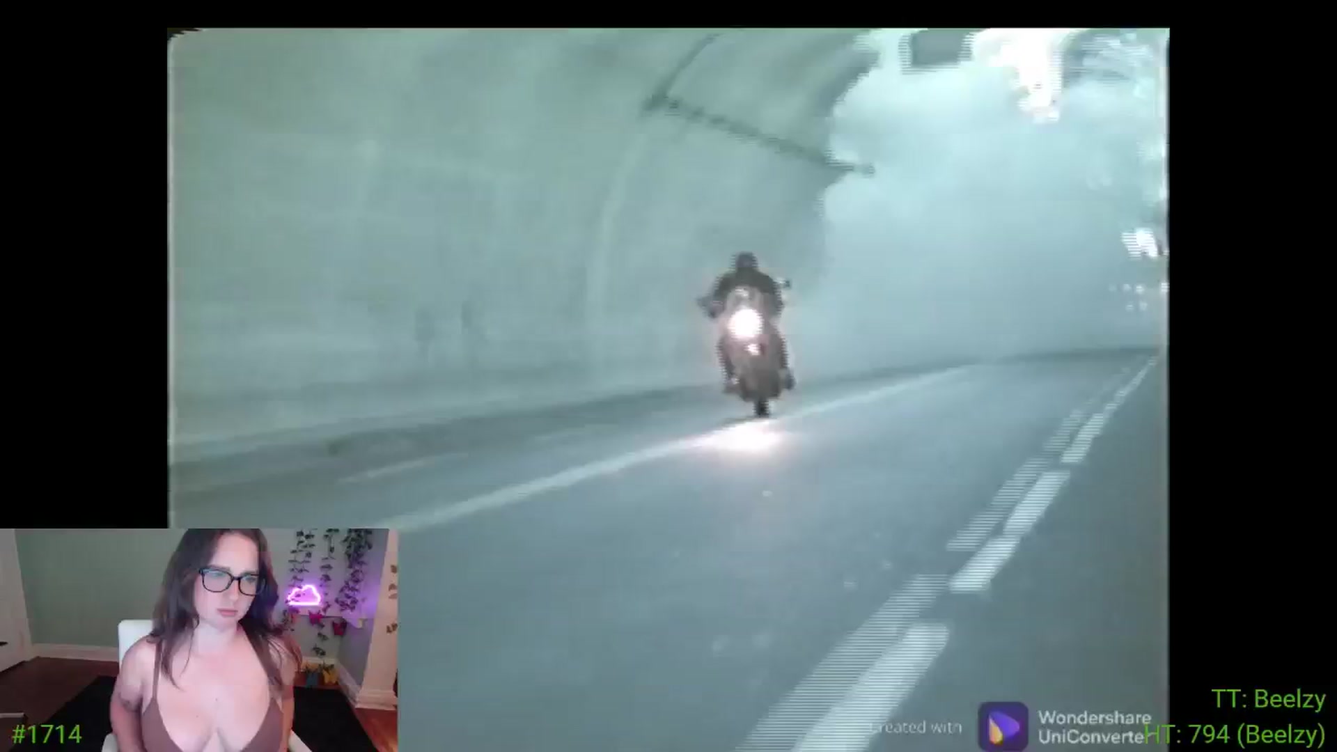 Gallery image thumbnail from Jane_Fern's myfreecams stream on, 08/23/2024, 04:58 image 11 of 20