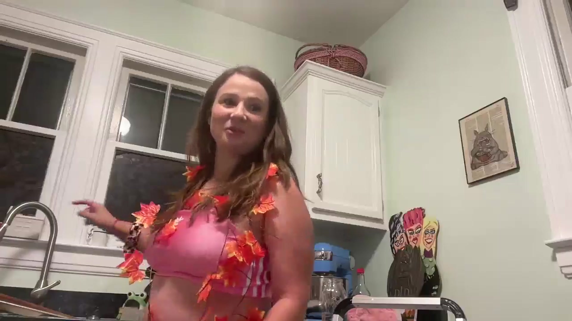 Gallery image thumbnail from Jane_Fern's myfreecams stream on, 09/10/2024, 04:07 image 12 of 20